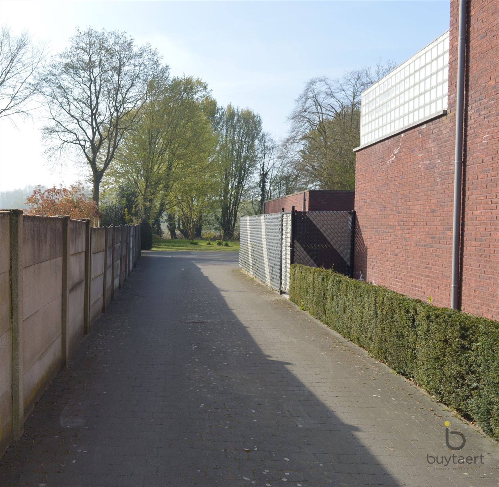 Appartement met één slaapkamer en prachtig terras met autoplaats. foto 22