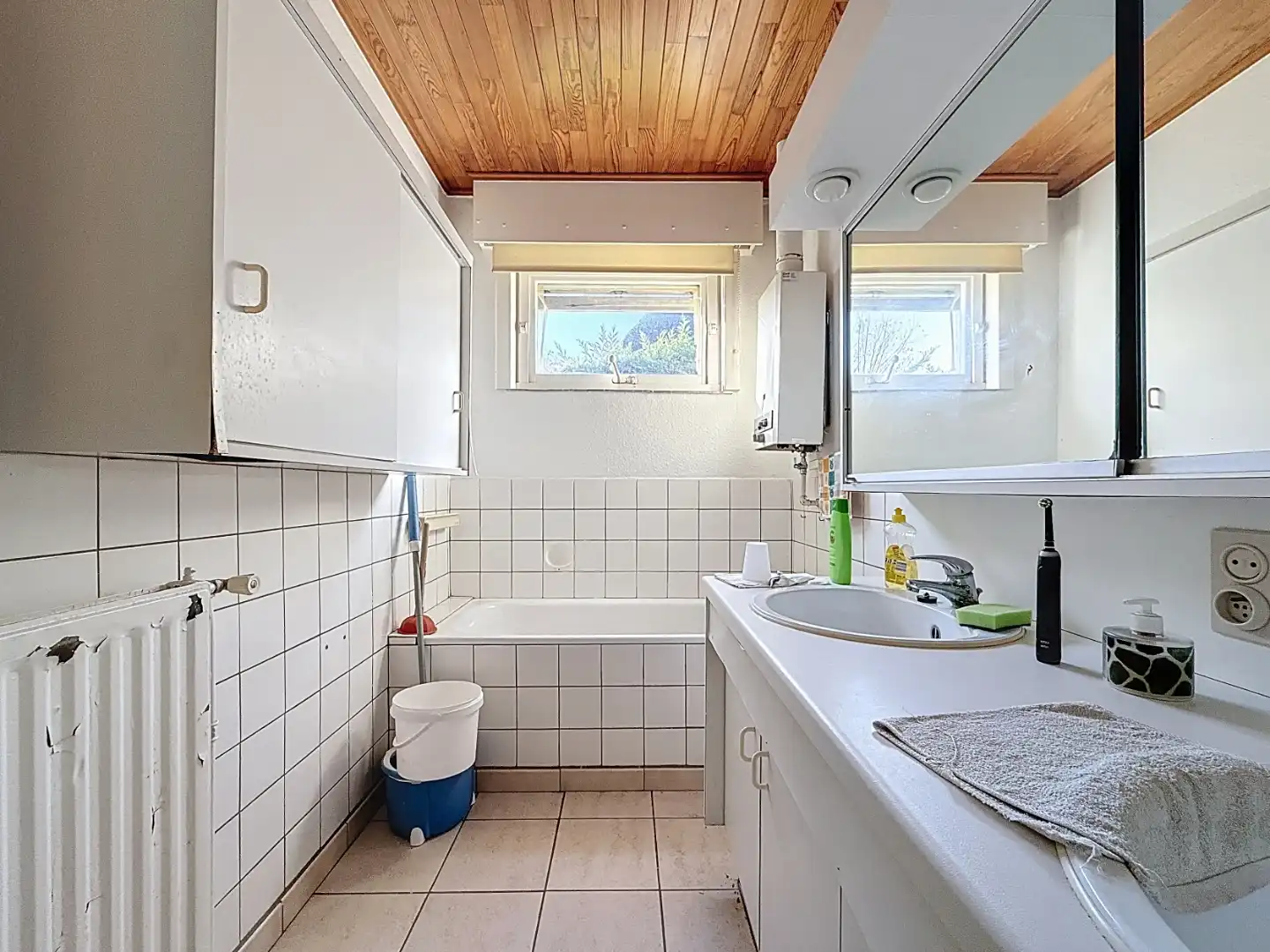 Op te knappen villa in de Simli-wijk te Nieuwpoort foto 8