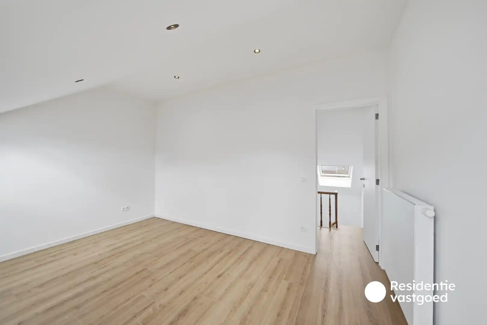 Kwalitatief gerenoveerde gezinswoning met 3 slaapkamers in Bredene foto 19