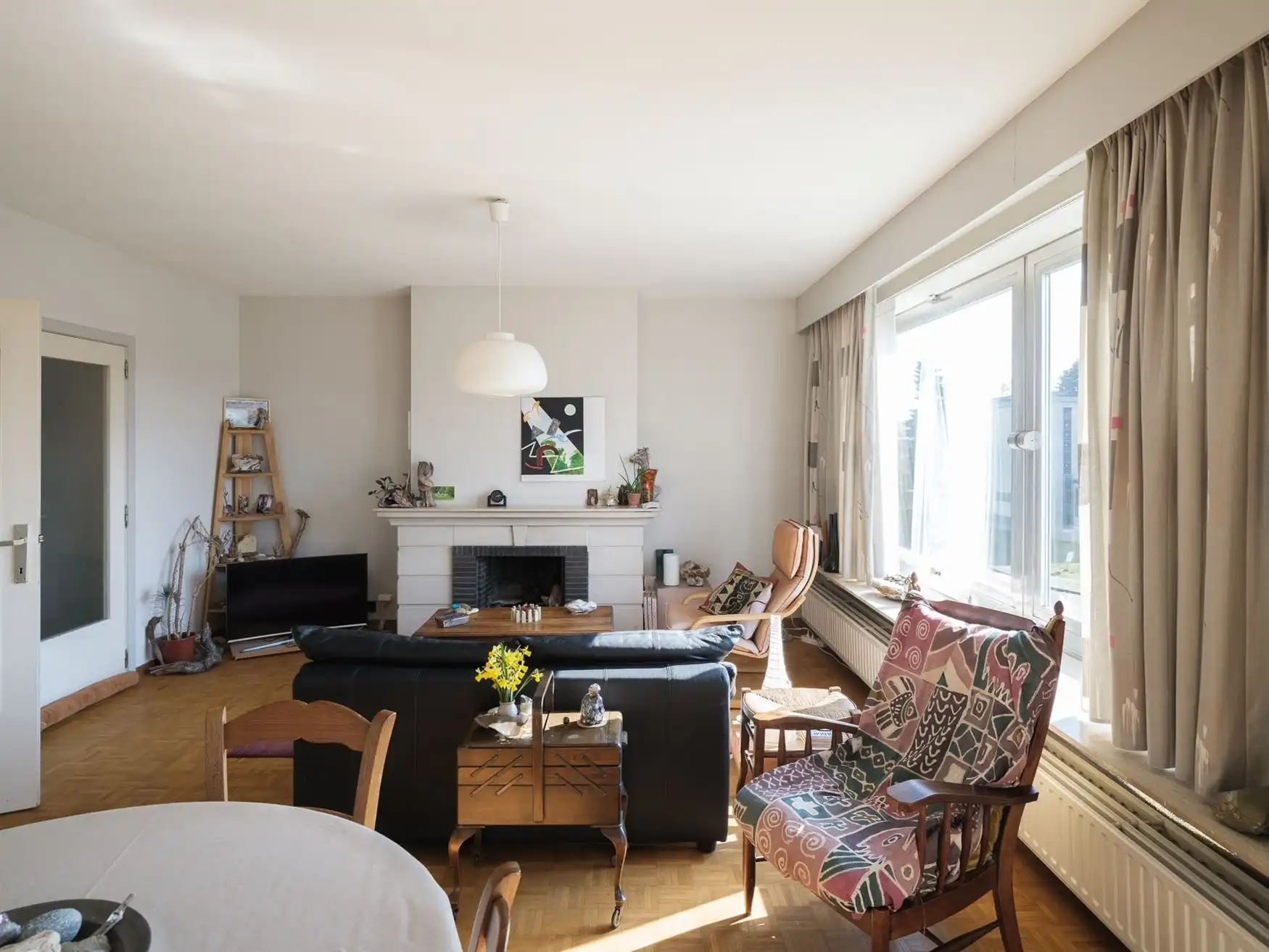 Ruim, lichtrijk appartement (115m²) in Sint-Amandsberg. foto 2