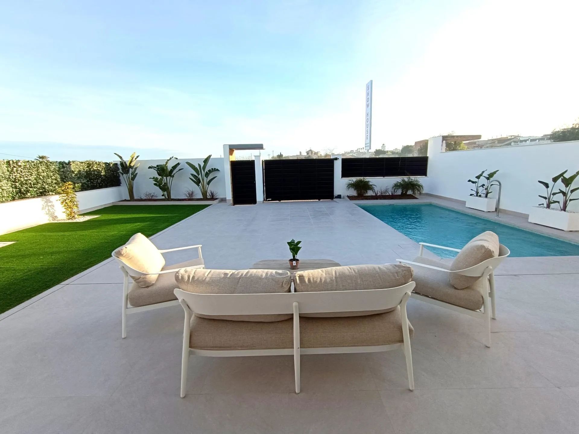 Exclusieve luxe villa’s in Benijófar: wonen in stijl met privé zwembad en solarium foto 9