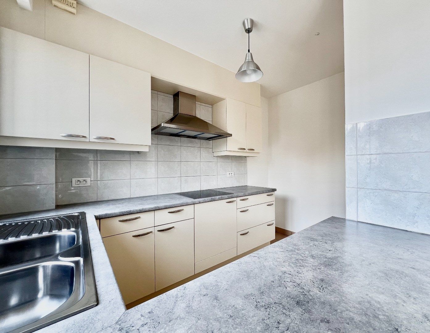 2 slaapkamer appartement in het centrum van Wommelgem. foto 8
