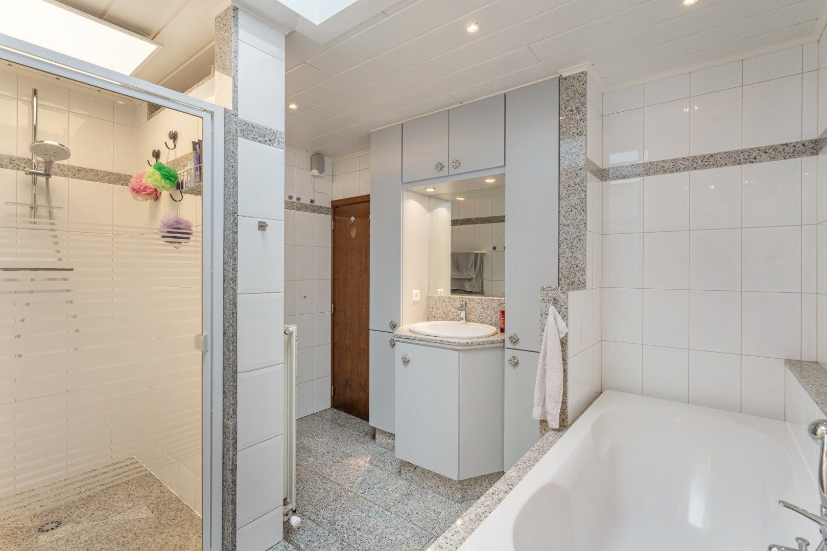 Halfvrijstaande gezinswoning met tuin, carport en 3 slaapkamers in Rotem, een deelgemeente van Dilsen-Stokkem foto 13