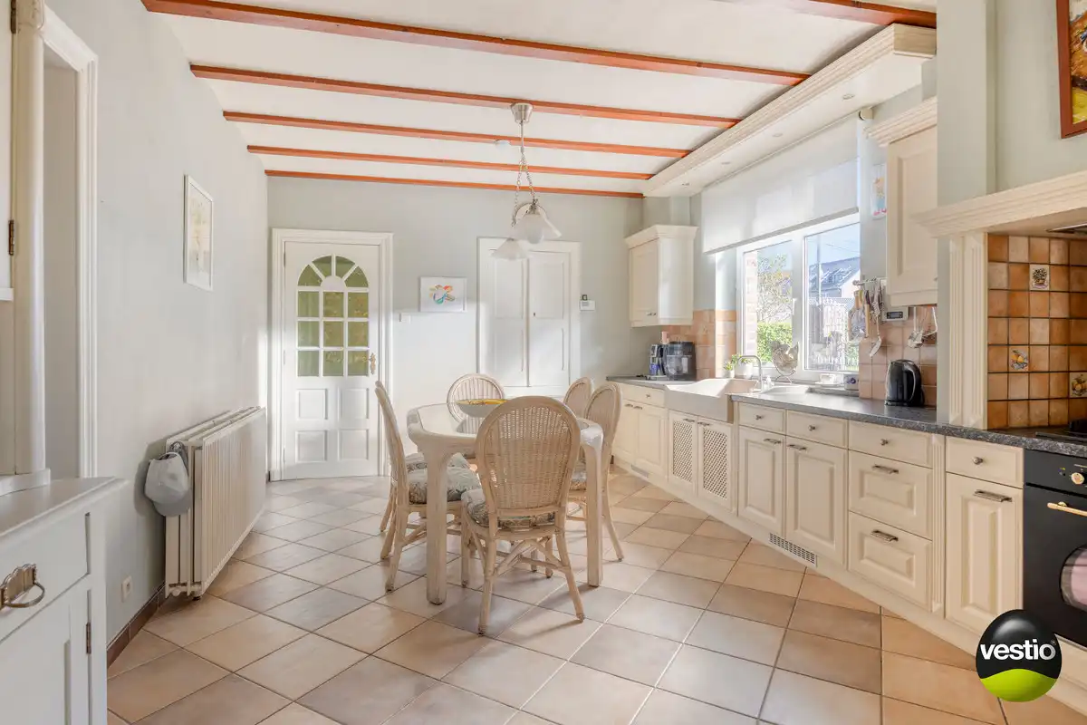 RUIME INSTAPKLARE GEZINSWONING OP 4A37CA TE MOELINGEN. foto 11