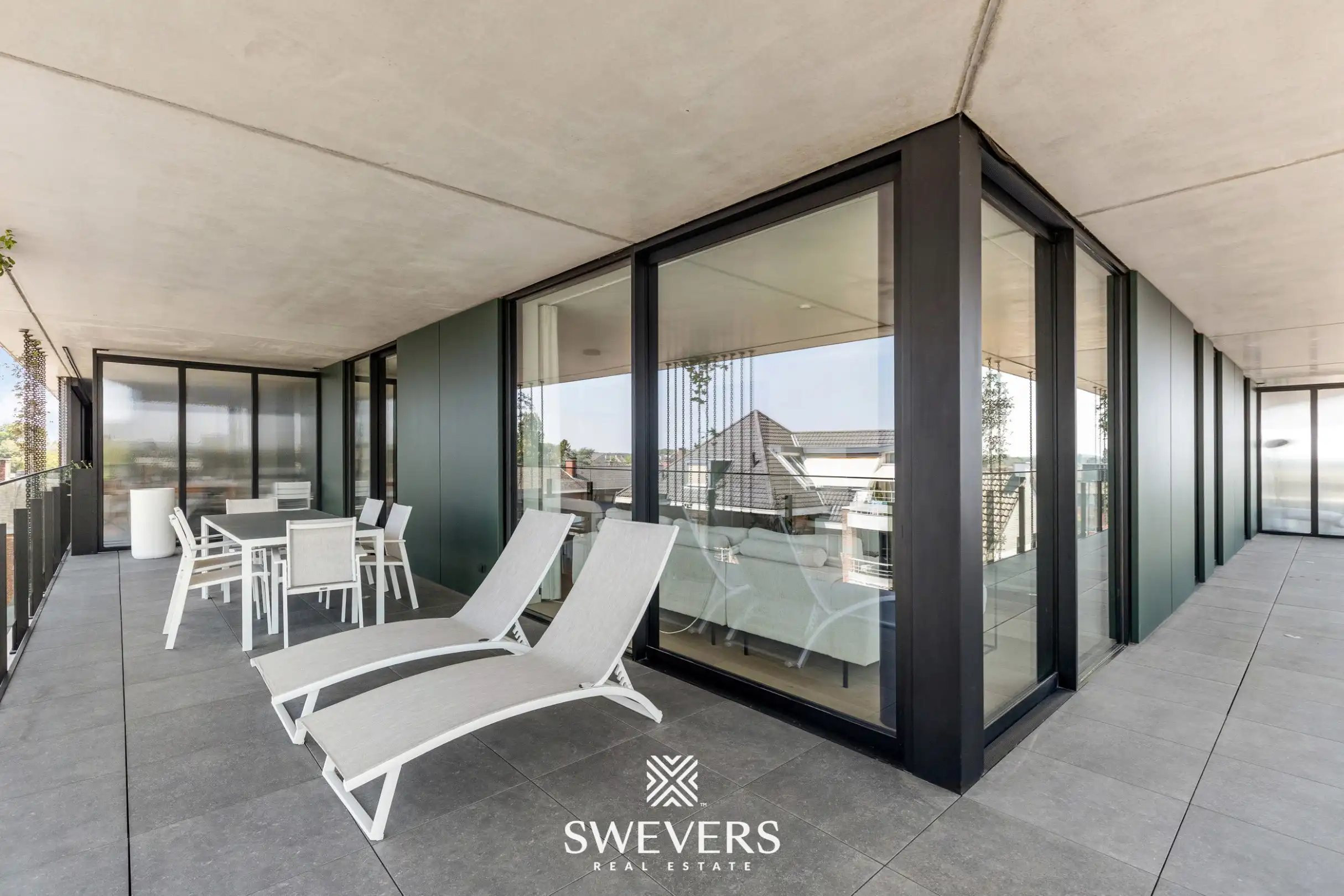 Fantastisch appartement met 3 slaapkamers en ruim terras op de Markt in Beringen  foto 23