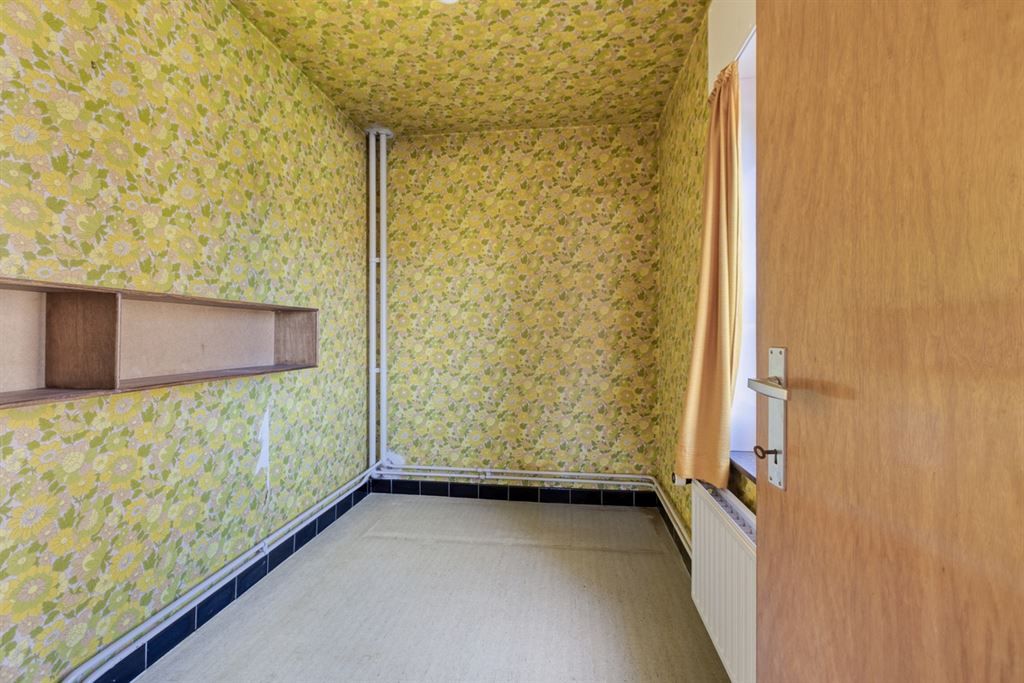 Knappe, te renoveren, woning op een gunstige locatie te Aarschot!  foto 15