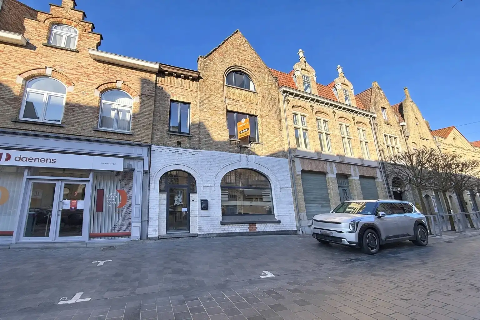 Handelspand met woonst op toplocatie in hartje Nieuwpoort-Stad foto 14
