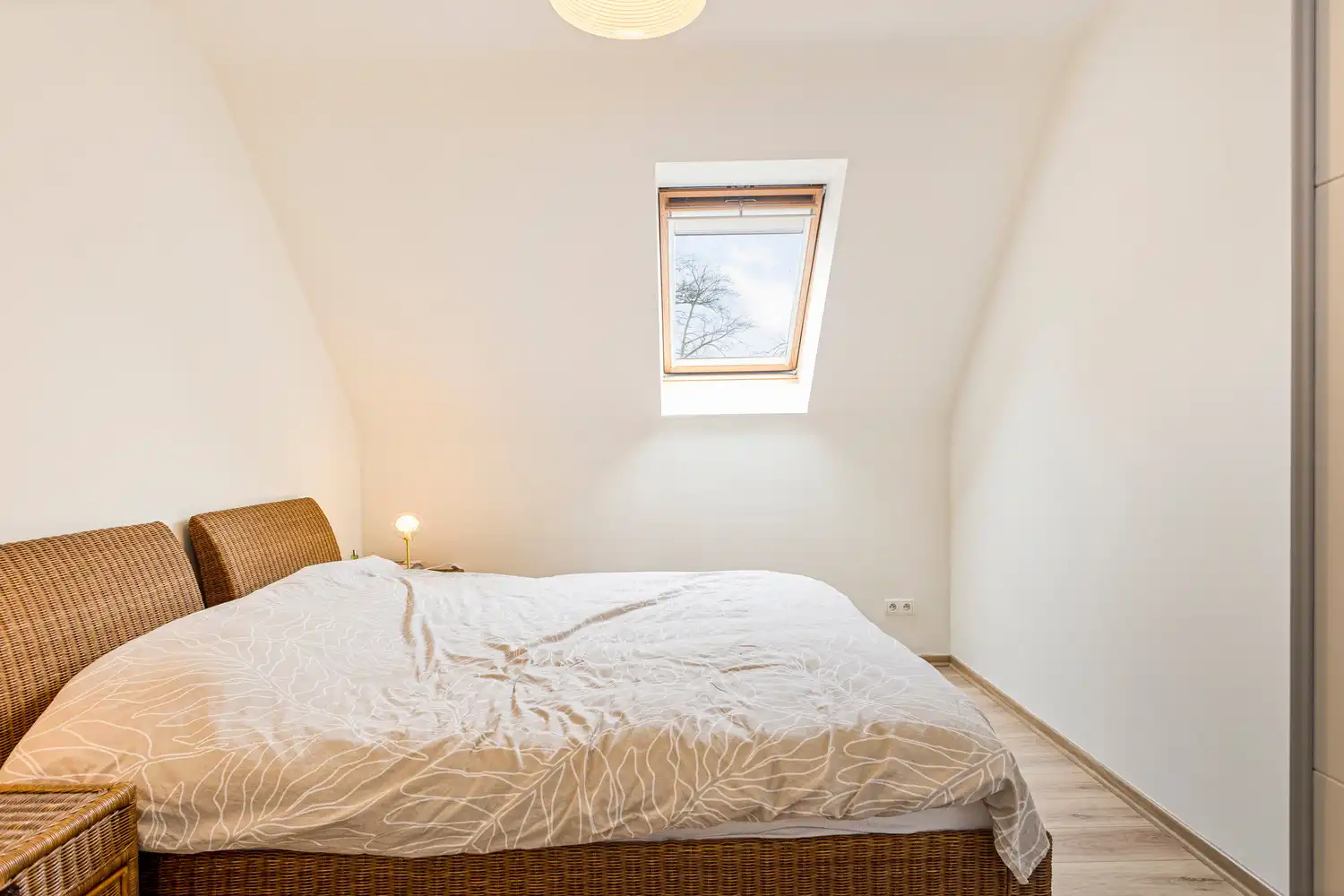 ZEER RUIM DUPLEX APPARTEMENT CENTRUM DIEST MET ZICHT OP PARK! foto 19