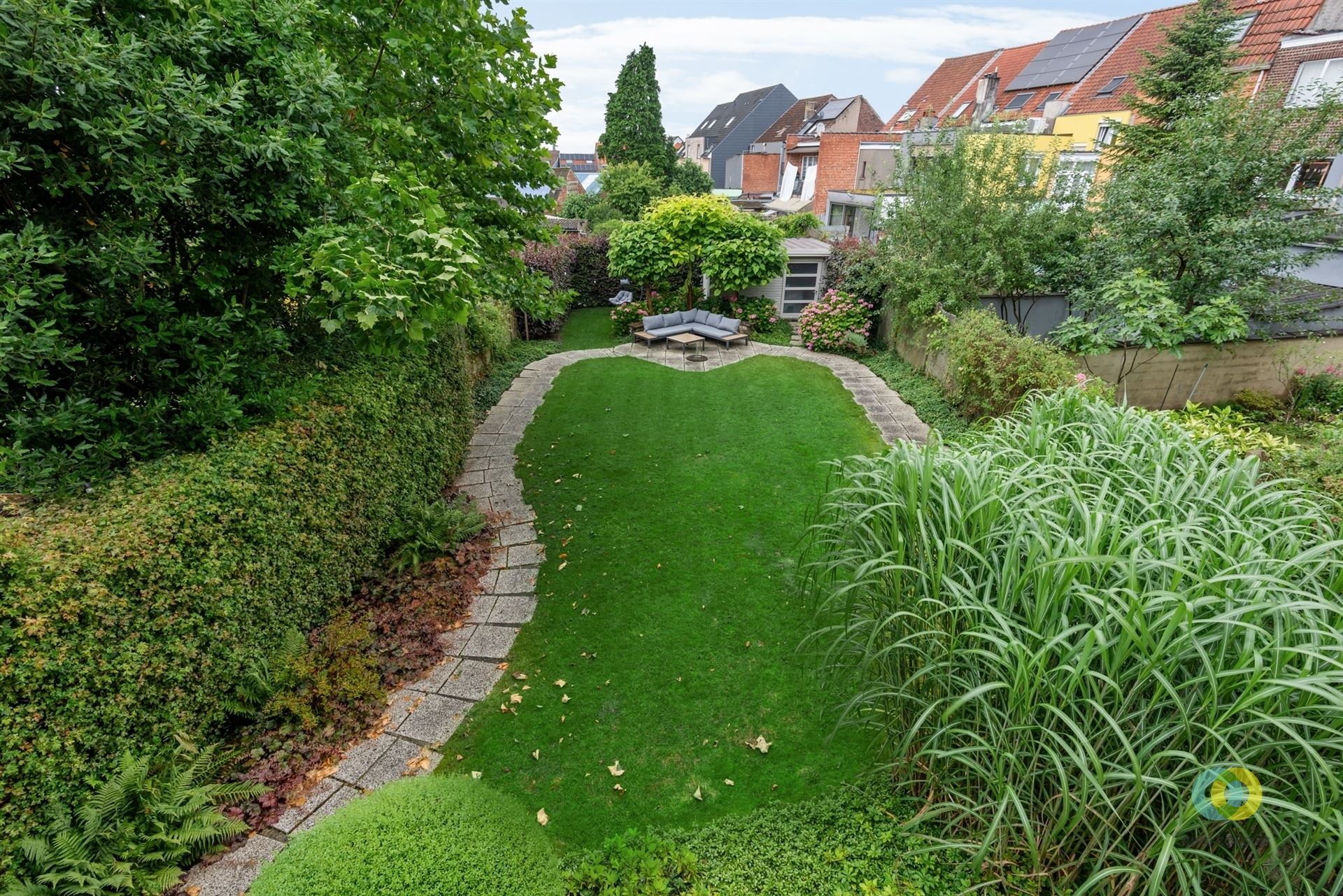 Karakterwoning met mooie ruimtes foto 9