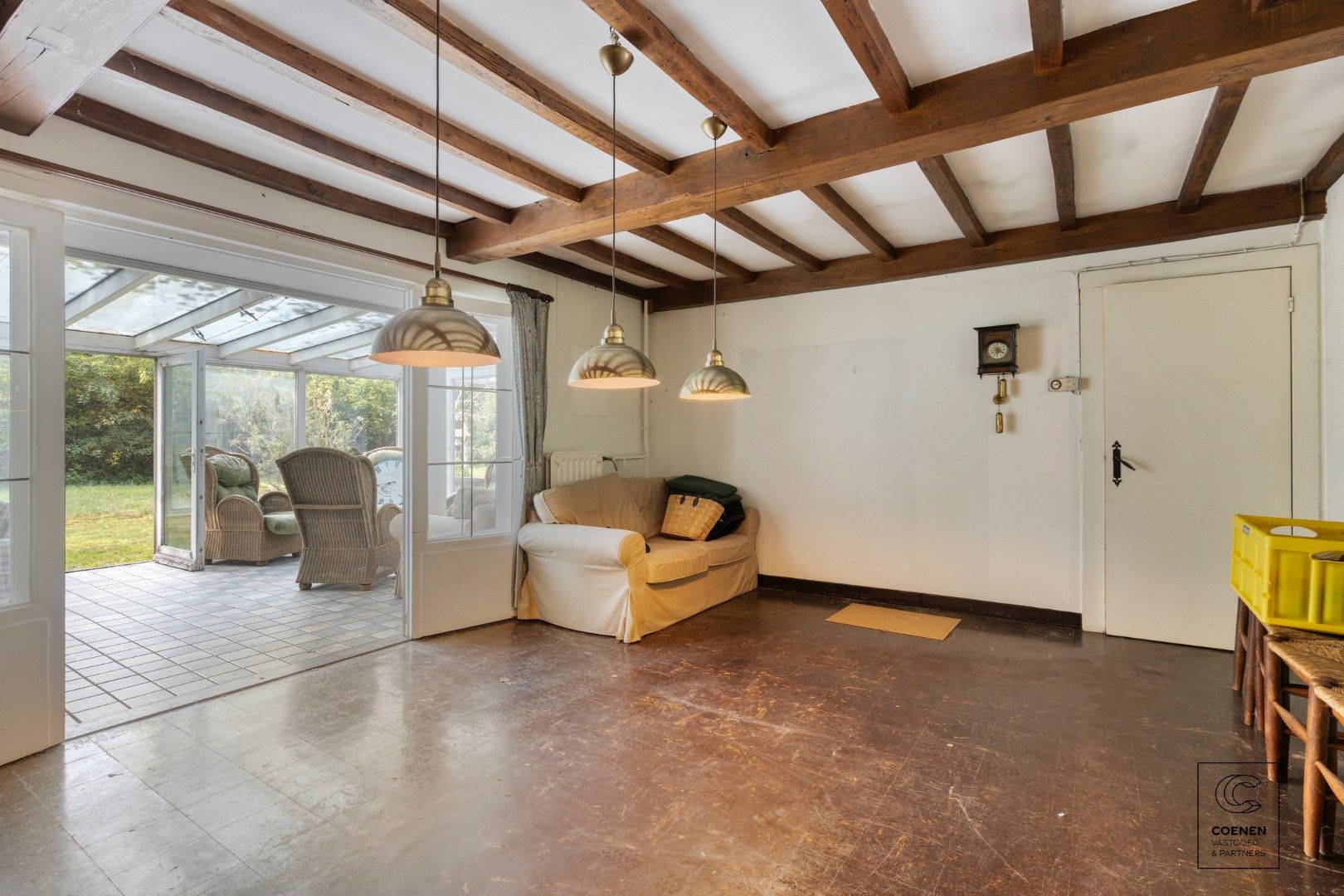 Volledig te renoveren/af te breken woning op prachtig perceel van 2682 m² te Schilde! foto 4