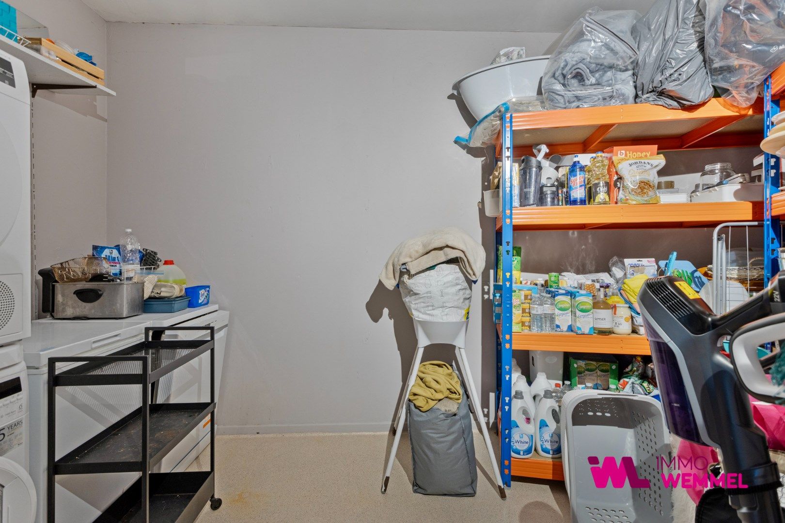 Appartement met 2 slaapkamers, kelder en garage foto 16