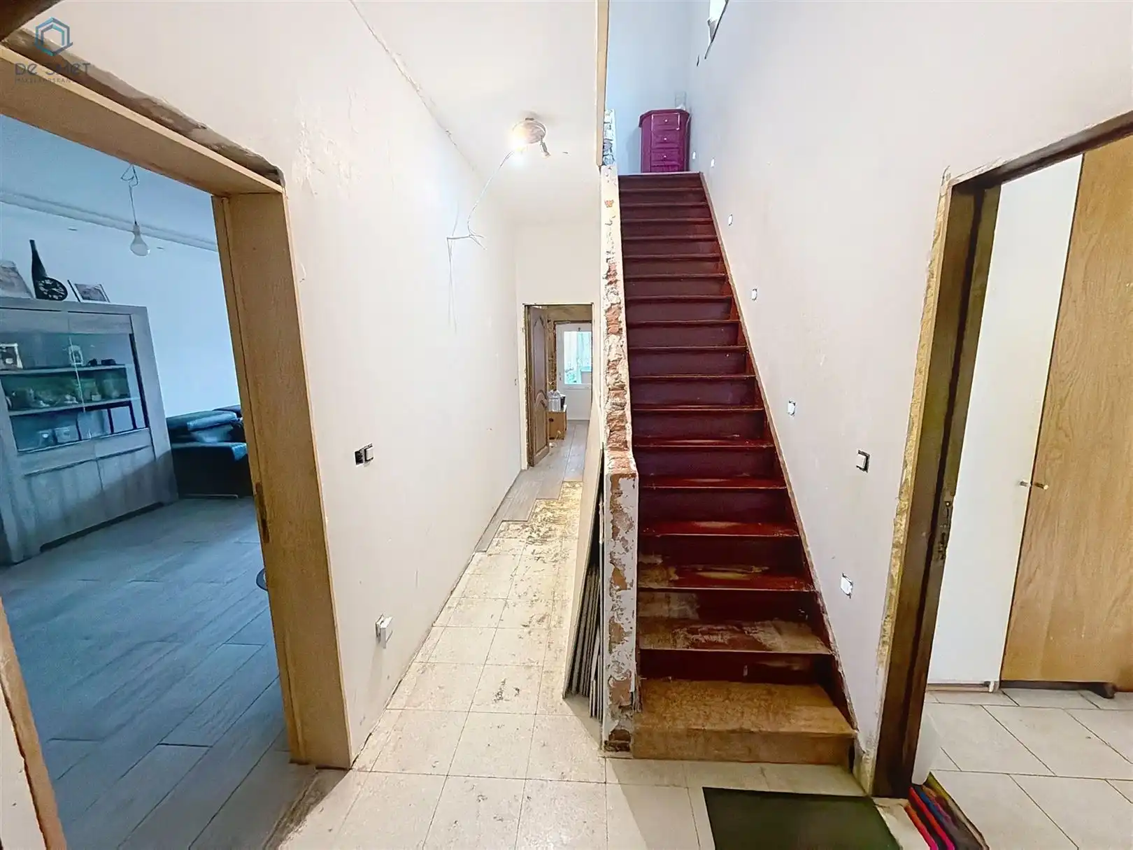 Ruime woning met 3 slaapkamers, garage en terras nabij centrum Geraardsbergen foto 10