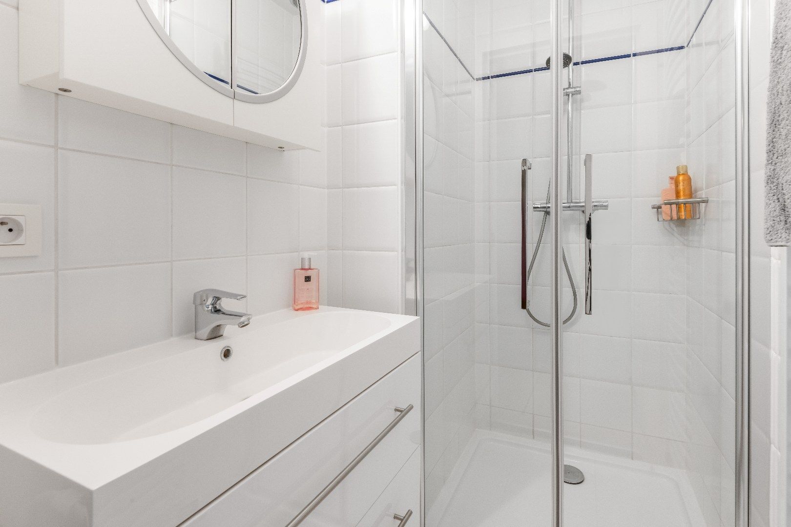 Instapklaar 3-slaapkamer appartement gelegen op de Paul Parmentierlaan vlakbij de winkels van de Lippenslaan. foto 15