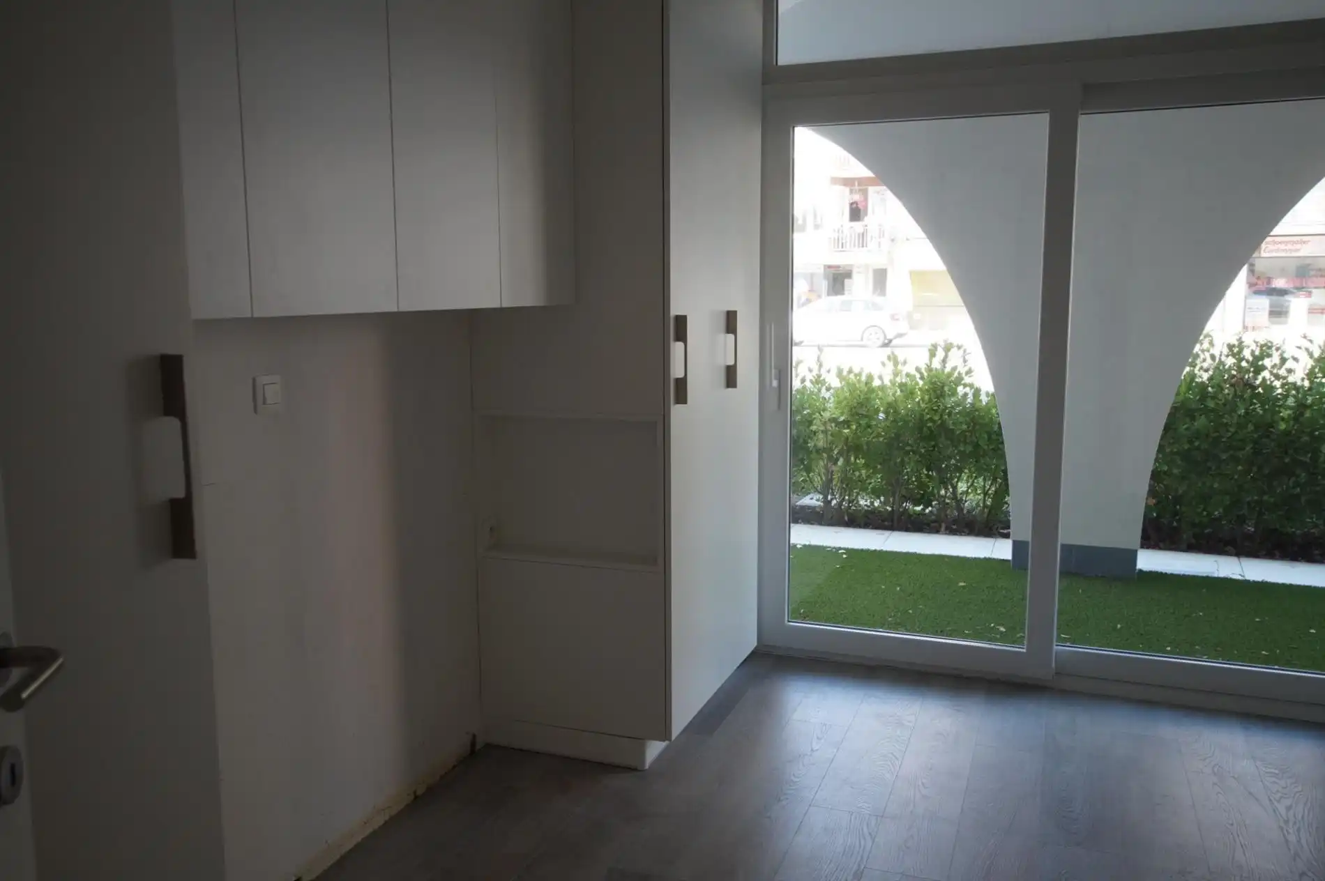 Ruim 2 slaapkamer appartement op een centrale ligging te KOKSIJDE BAD foto 6