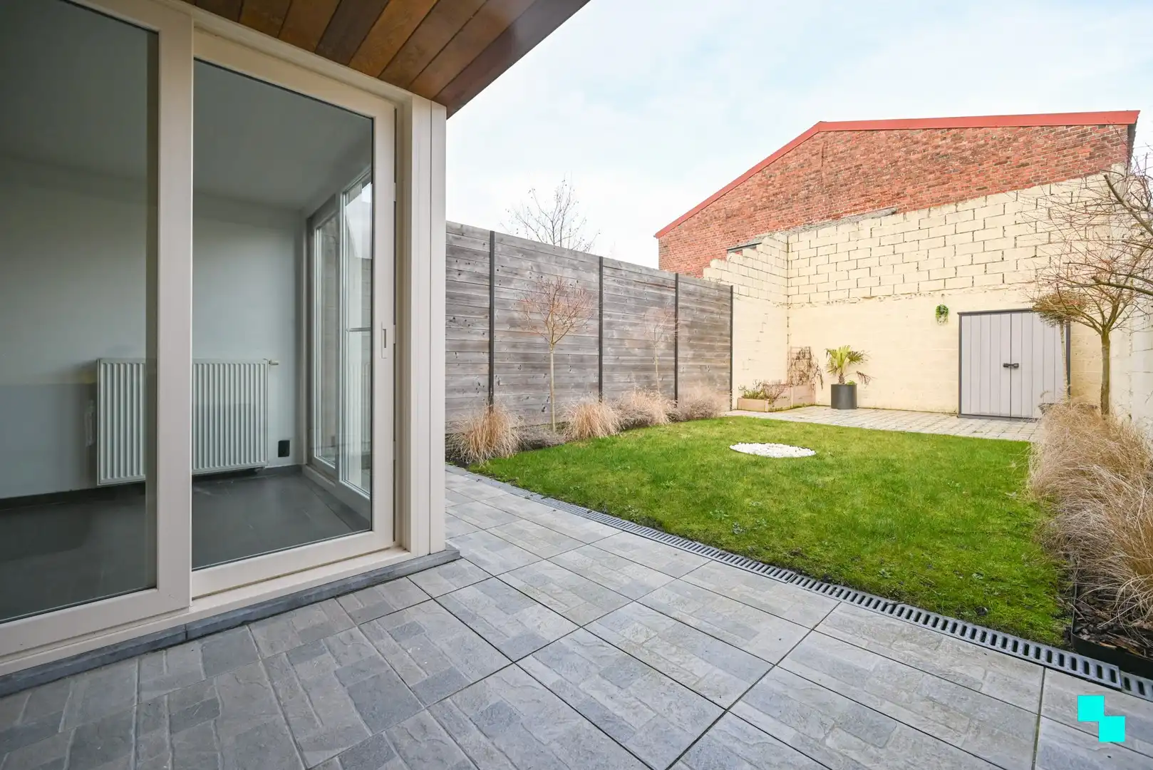 Instapklare gezinswoning in hartje Pittem foto 2