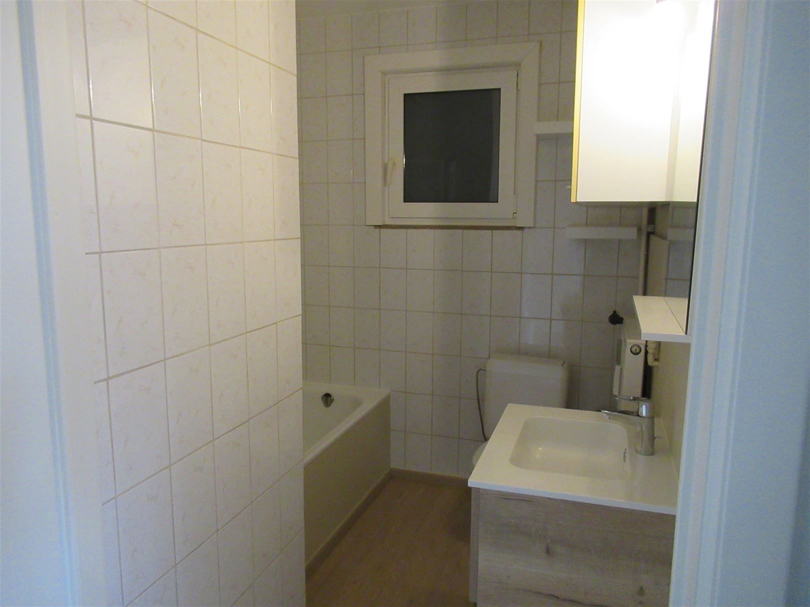 Knus 2-Slaapkamerappartement in Landen te Koo foto 10