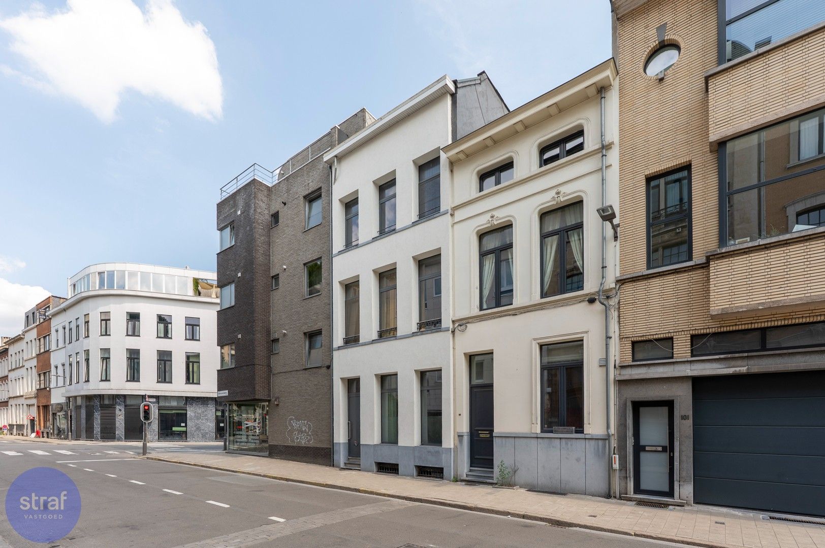 Charmante stadswoning met zuidgericht terras en extra studio foto 22