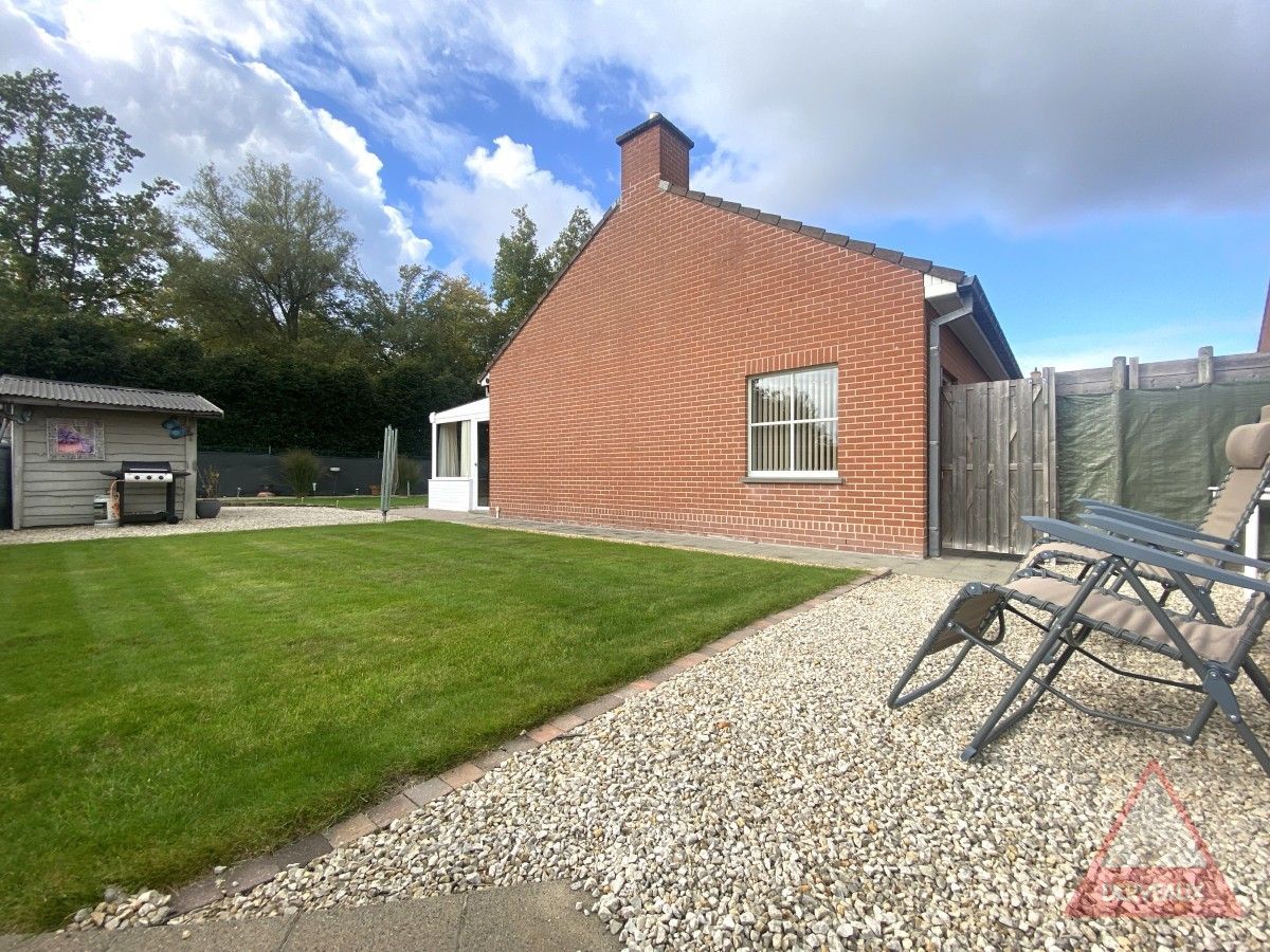Passendale – Gelijkvloerse woning met ruime tuin en carport foto 21