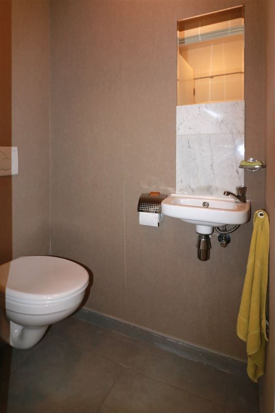 Duplex met 2 grote slpk, zuidterras, nabij station foto 12