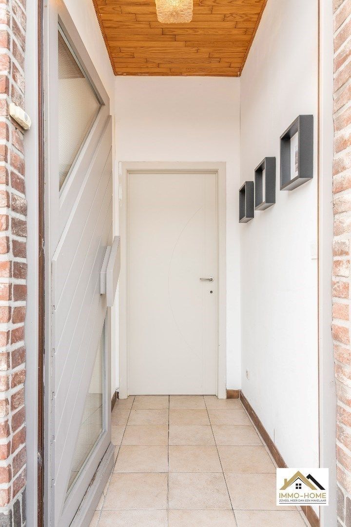 Vrijstaande woning met prachtig uitzicht!  foto 16