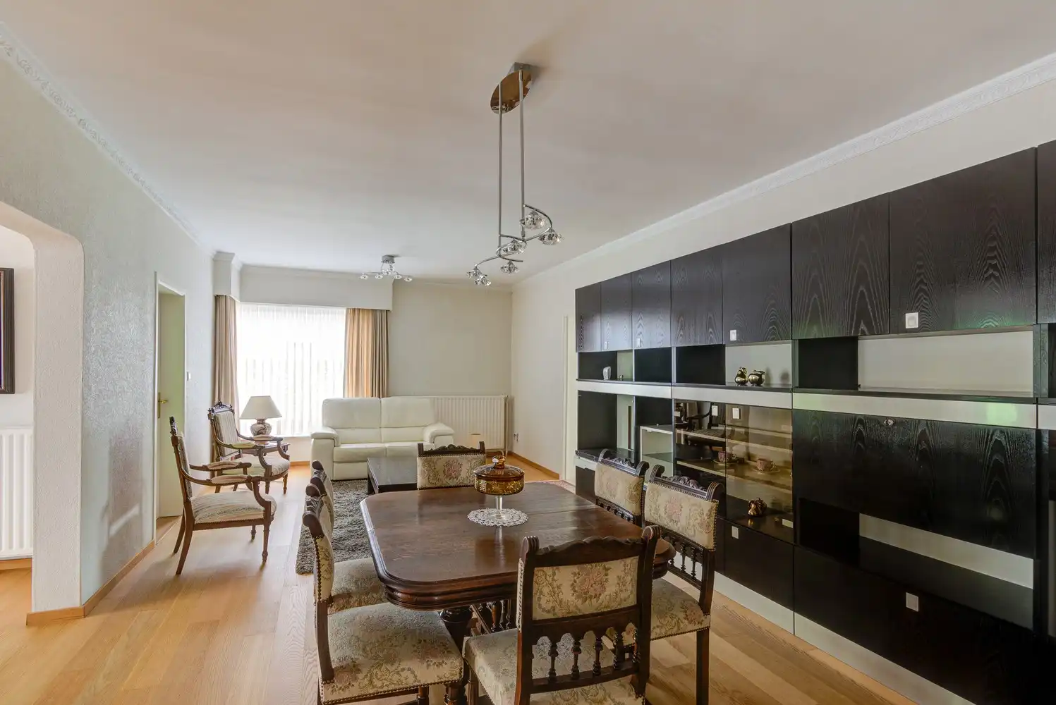 VERZORGDE GEZINSWONING MET 3 SLAAPKAMERS EN EEN RUIME TUIN TE STOKROOIE (HASSELT) foto 6