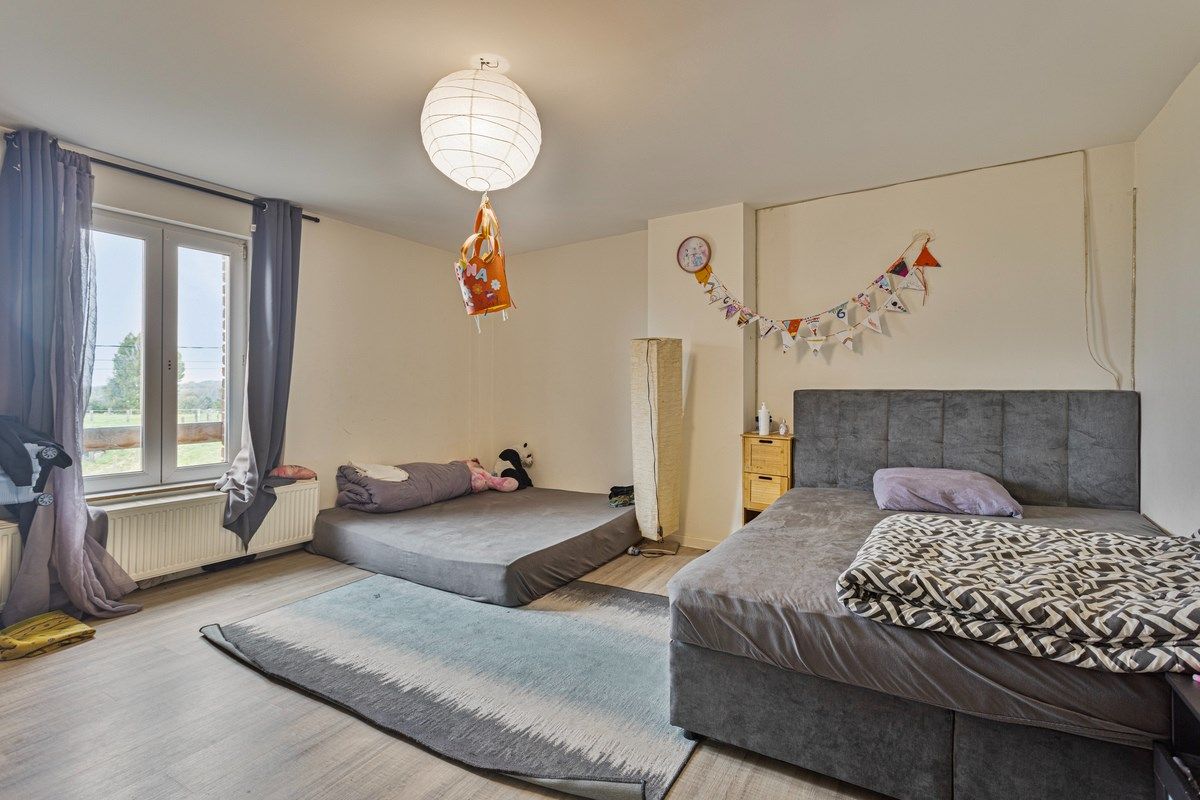 Gerenoveerde woning met uniek uitzicht foto 7