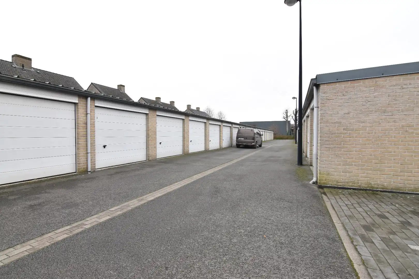 Garagebox te Sint-Andries foto {{pictureIndex}}