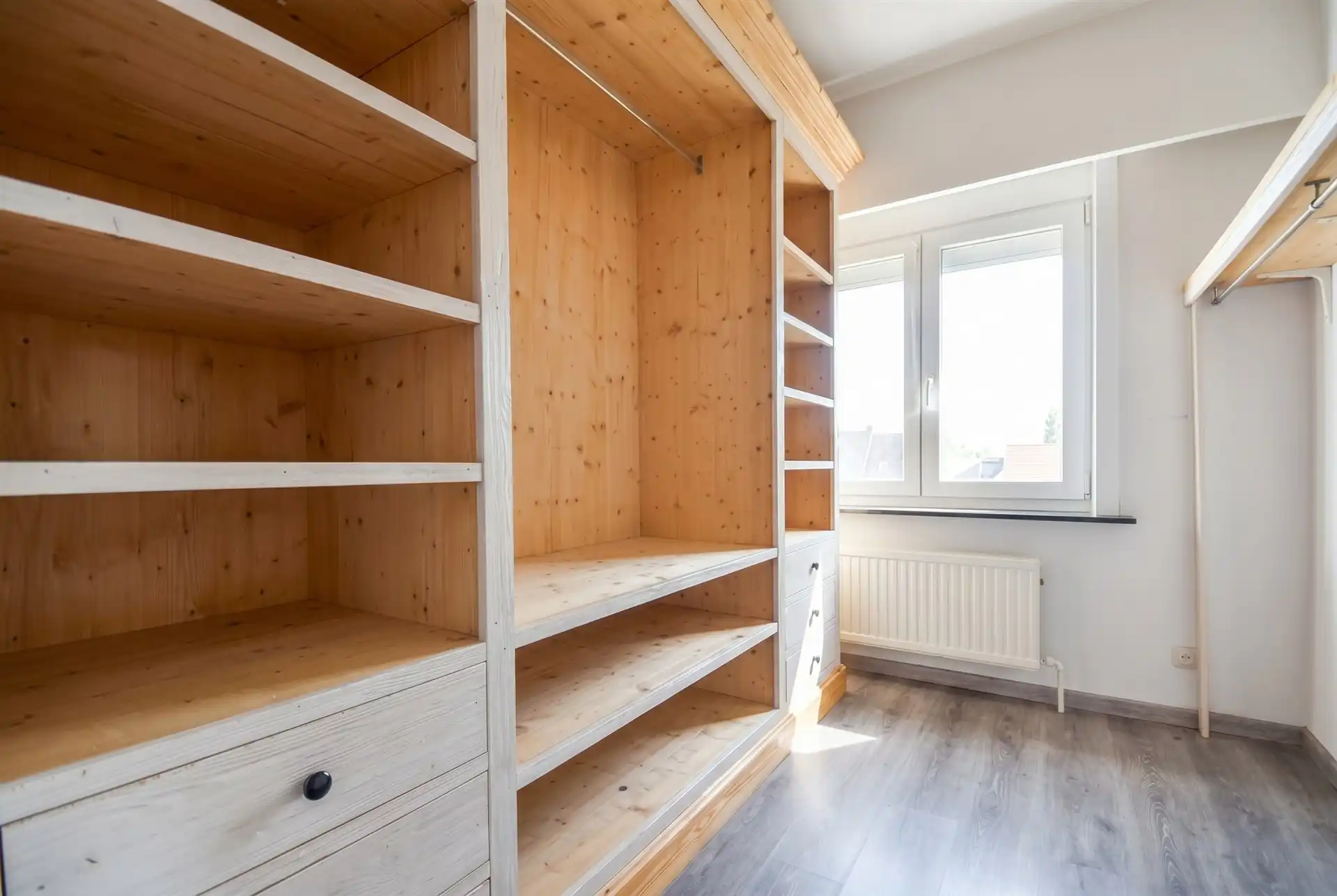 Ruim appartement met drie slaapkamers in Temse  foto 9