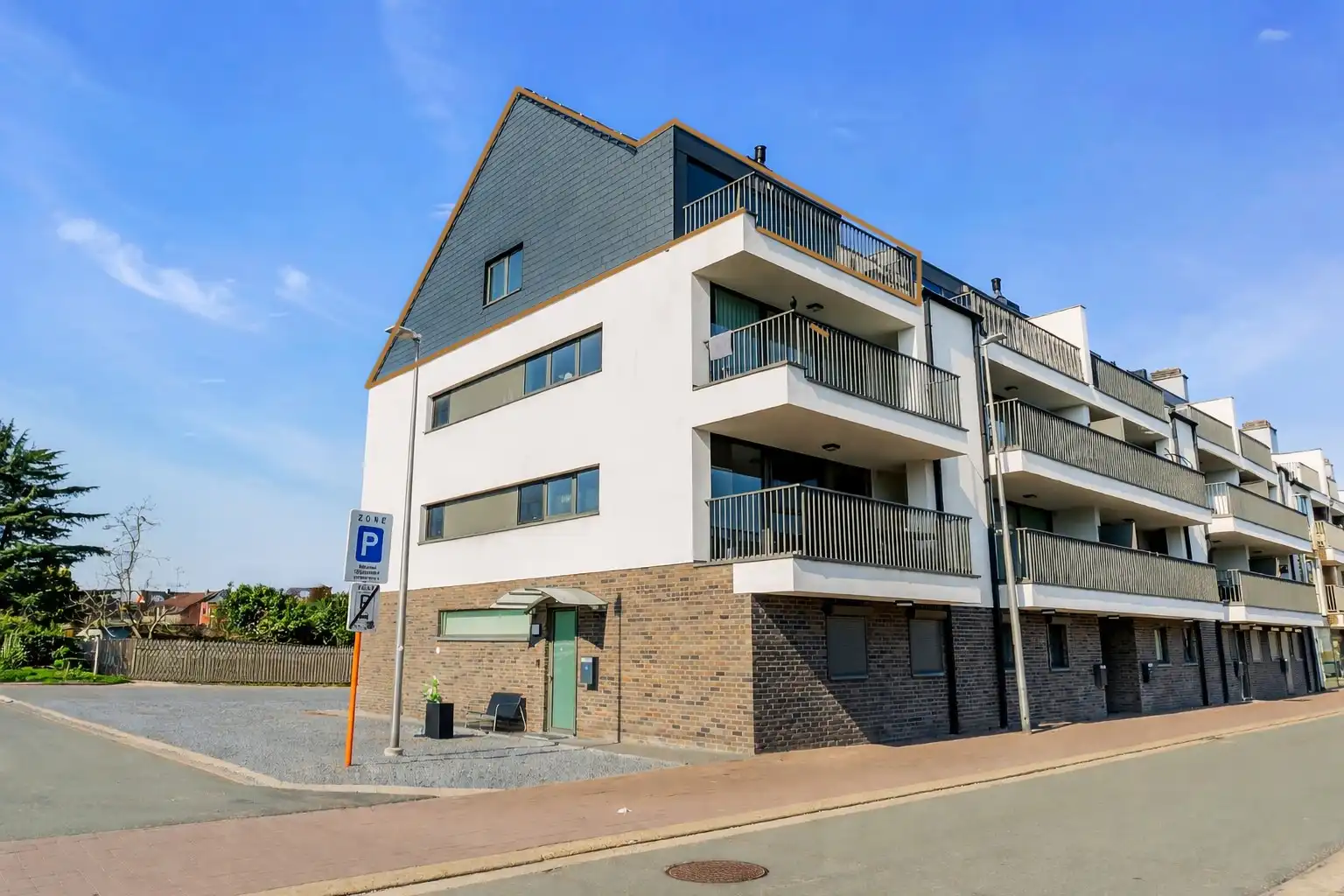 MODERN, ENERGIEZUINIG DUPLEX APPARTEMENT MET 4 SLAAPKAMERS IN MAASMECHELEN foto 3
