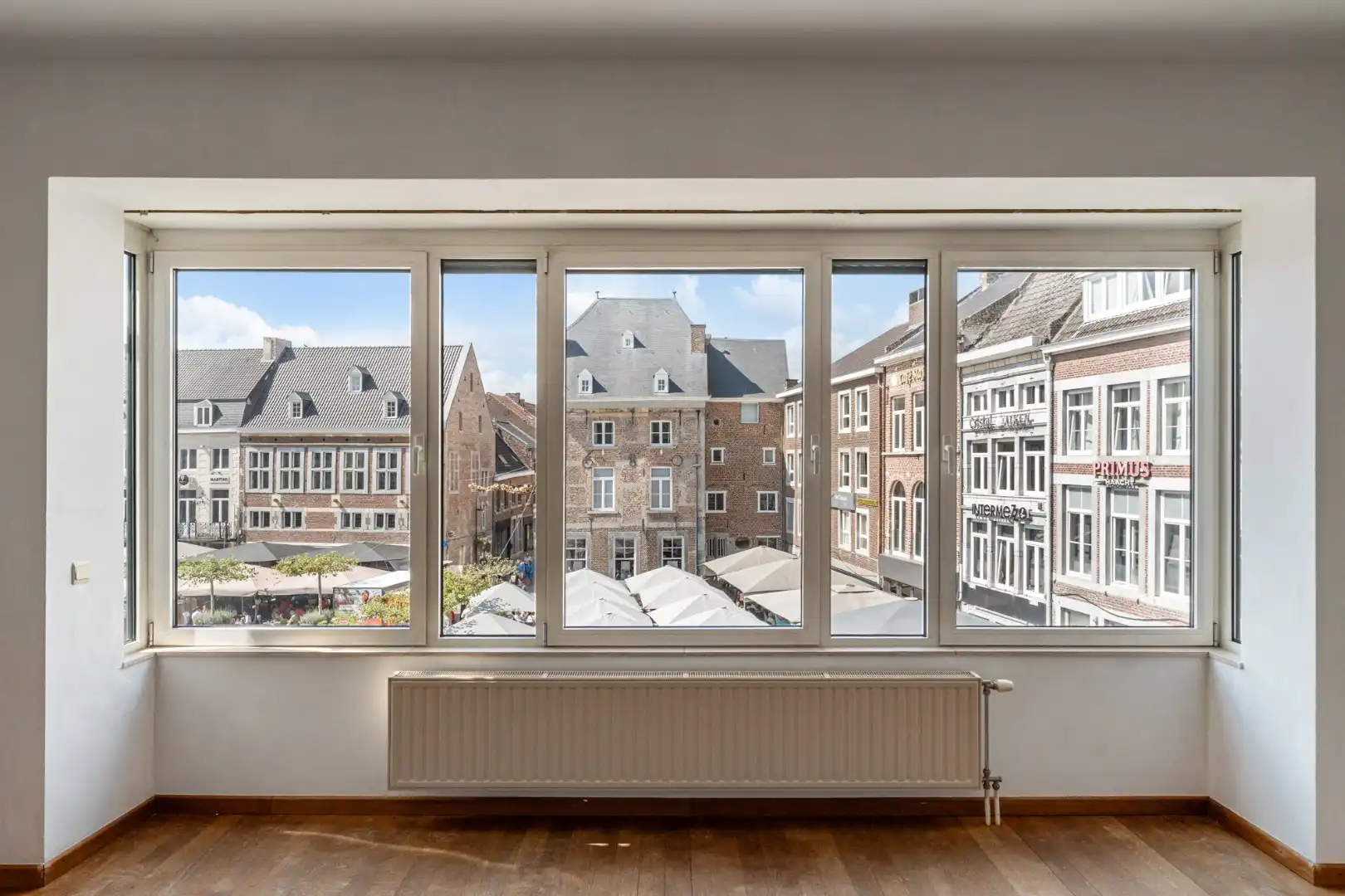 Handelshuis op commerciële topligging aan de Grote Markt  foto 9