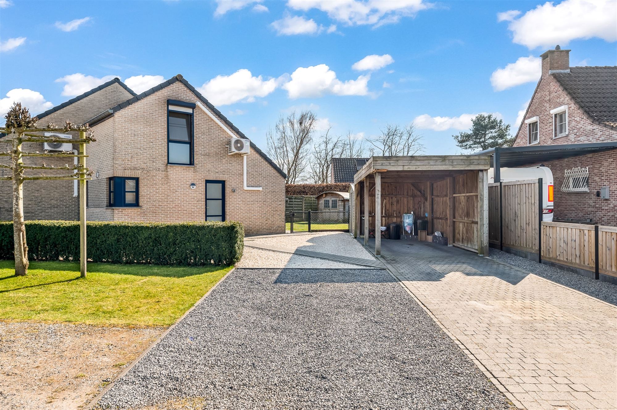 KNAPPE WONING OP MOOIE LIGGING! foto 4