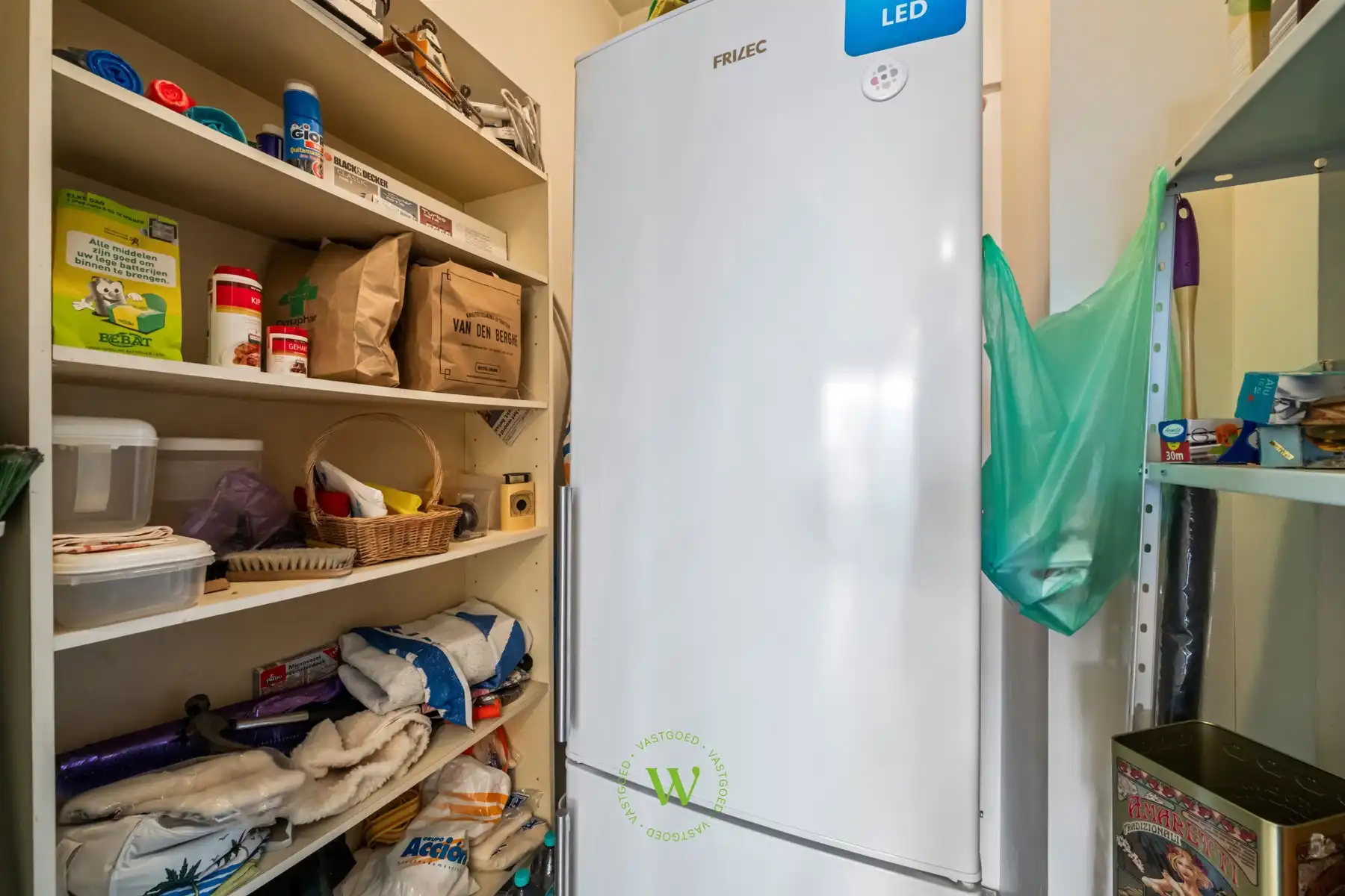 Ruim 3 slpk appartement Sint-Andries met garage foto 12