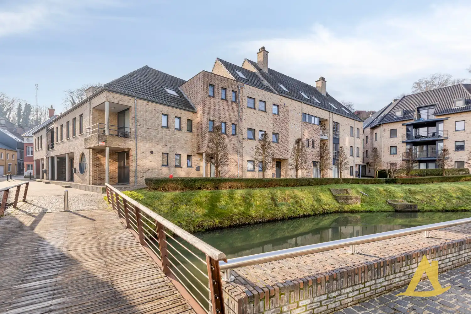 RECENT APPARTEMENT MET PRACHTIG ZICHT, CENTRUM DIEST! foto 2