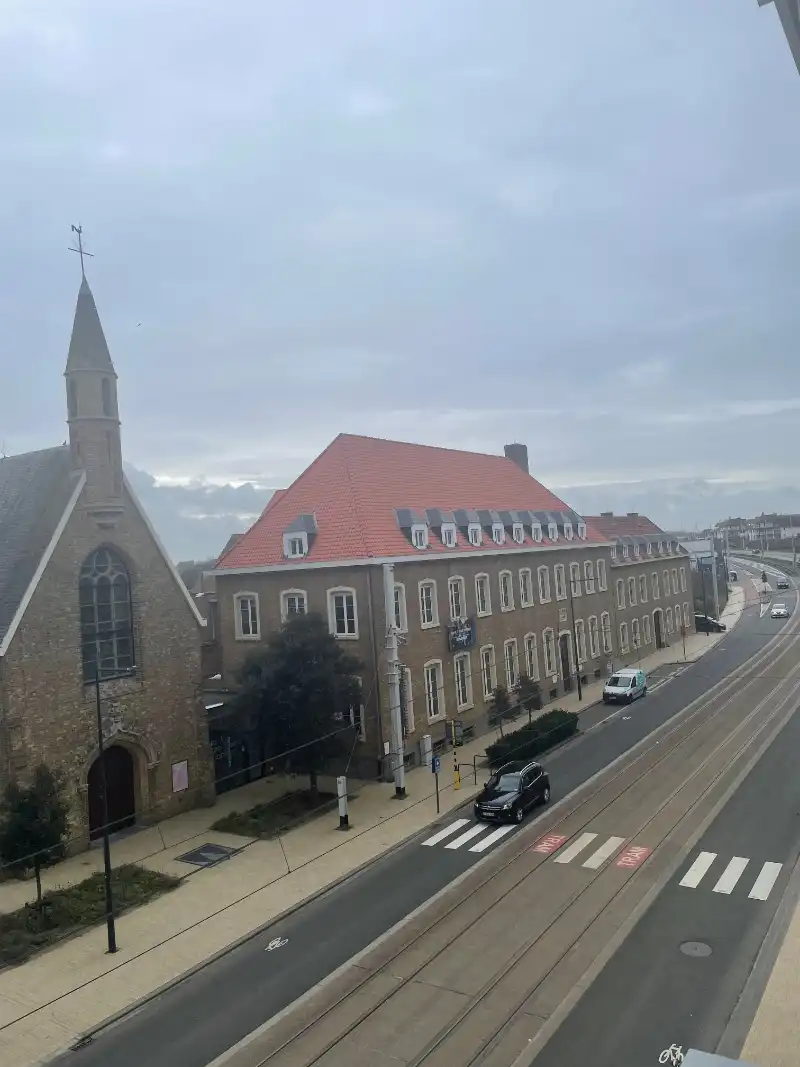 Zongericht appartement met centrale ligging in Oostduinkerke-bad, vlakbij de Zeedijk! foto 13