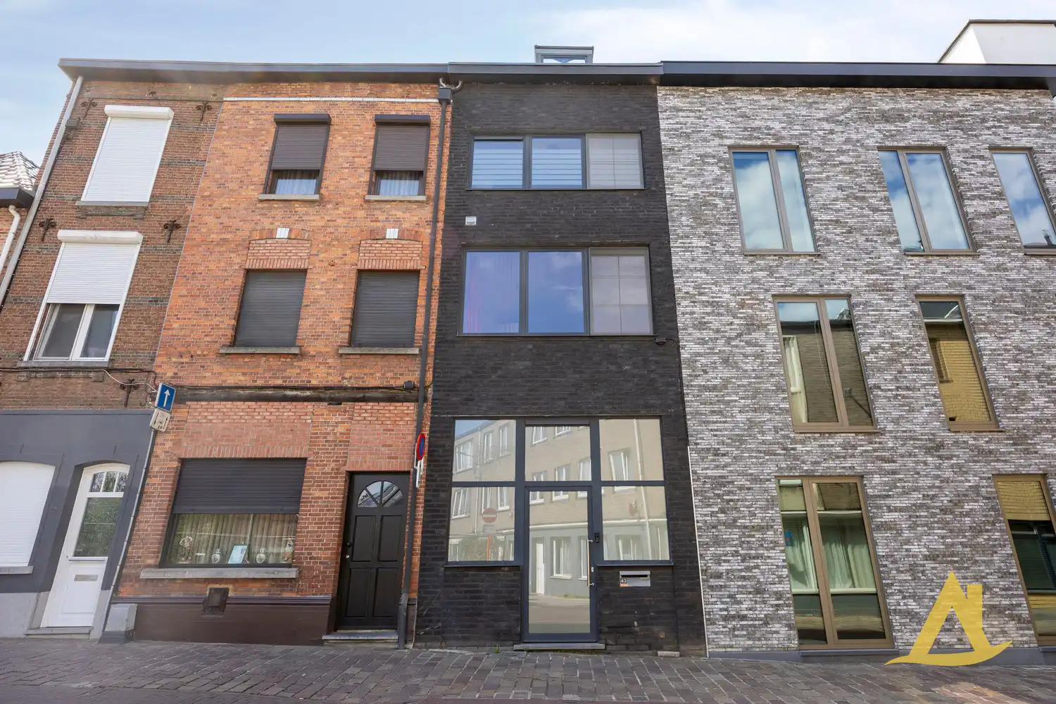 DESIGN STADSWONING MET 3 SLAAPKAMERS, TUIN EN JACUZZI IN HET HARTJE VAN DIEST foto 38