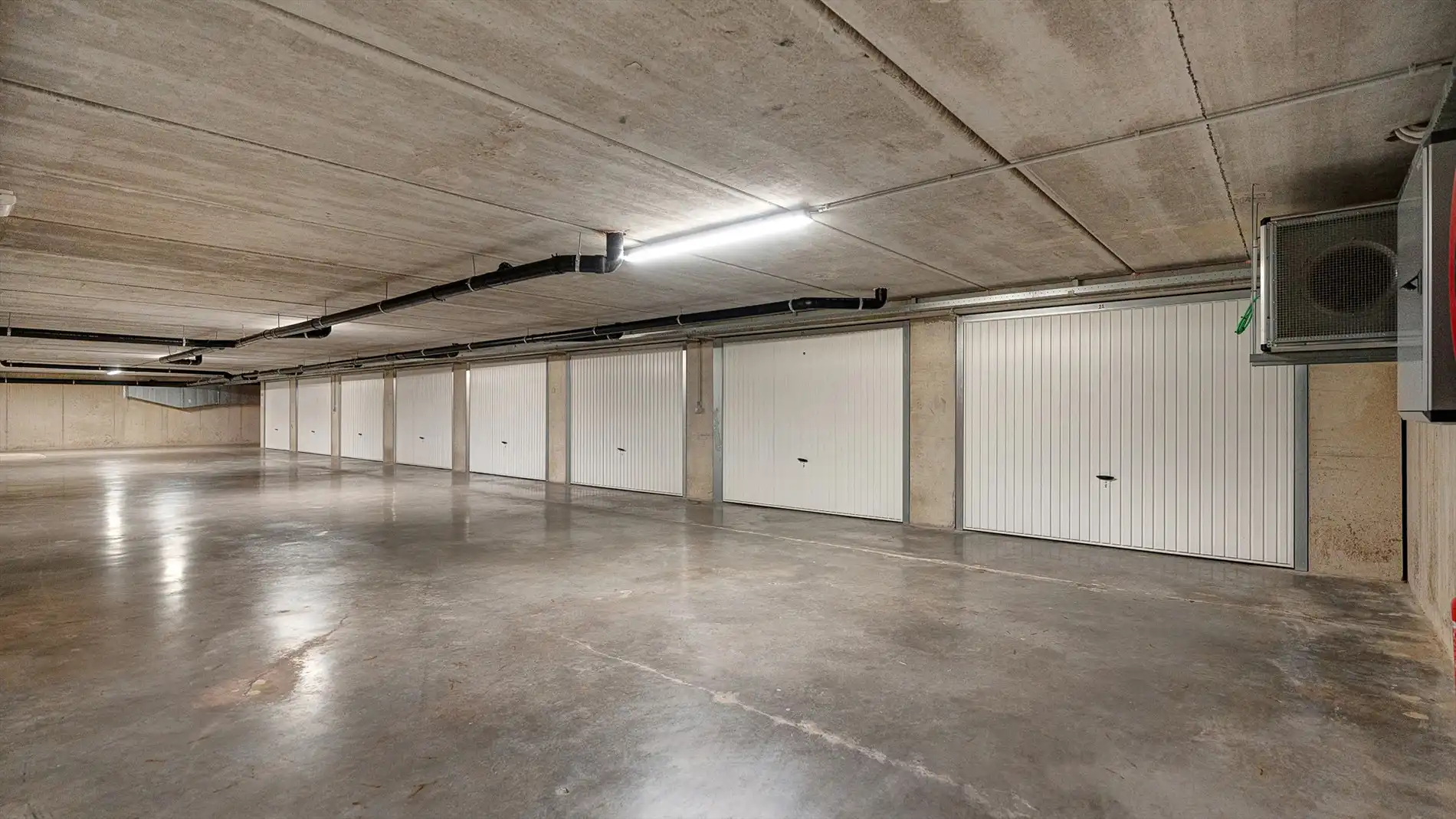 Ruime, recente woning op uitstekende ligging foto 26