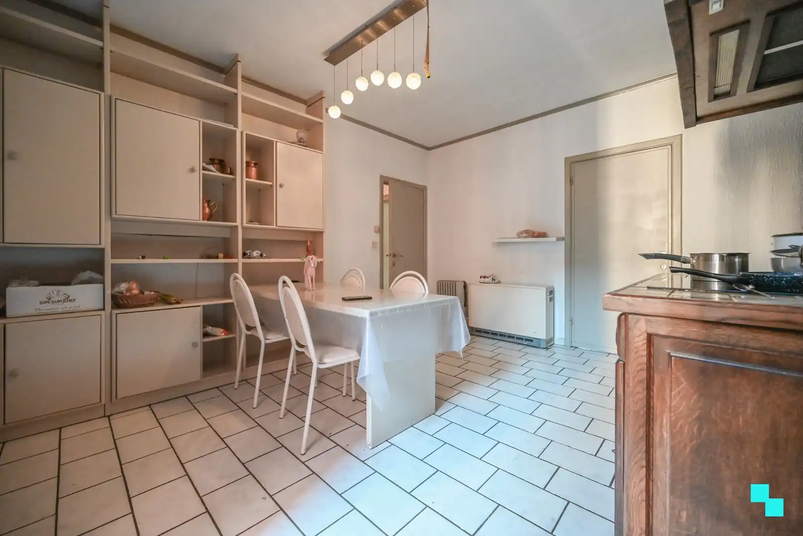 Interessante opbrengsteigendom in hartje Izegem foto 13