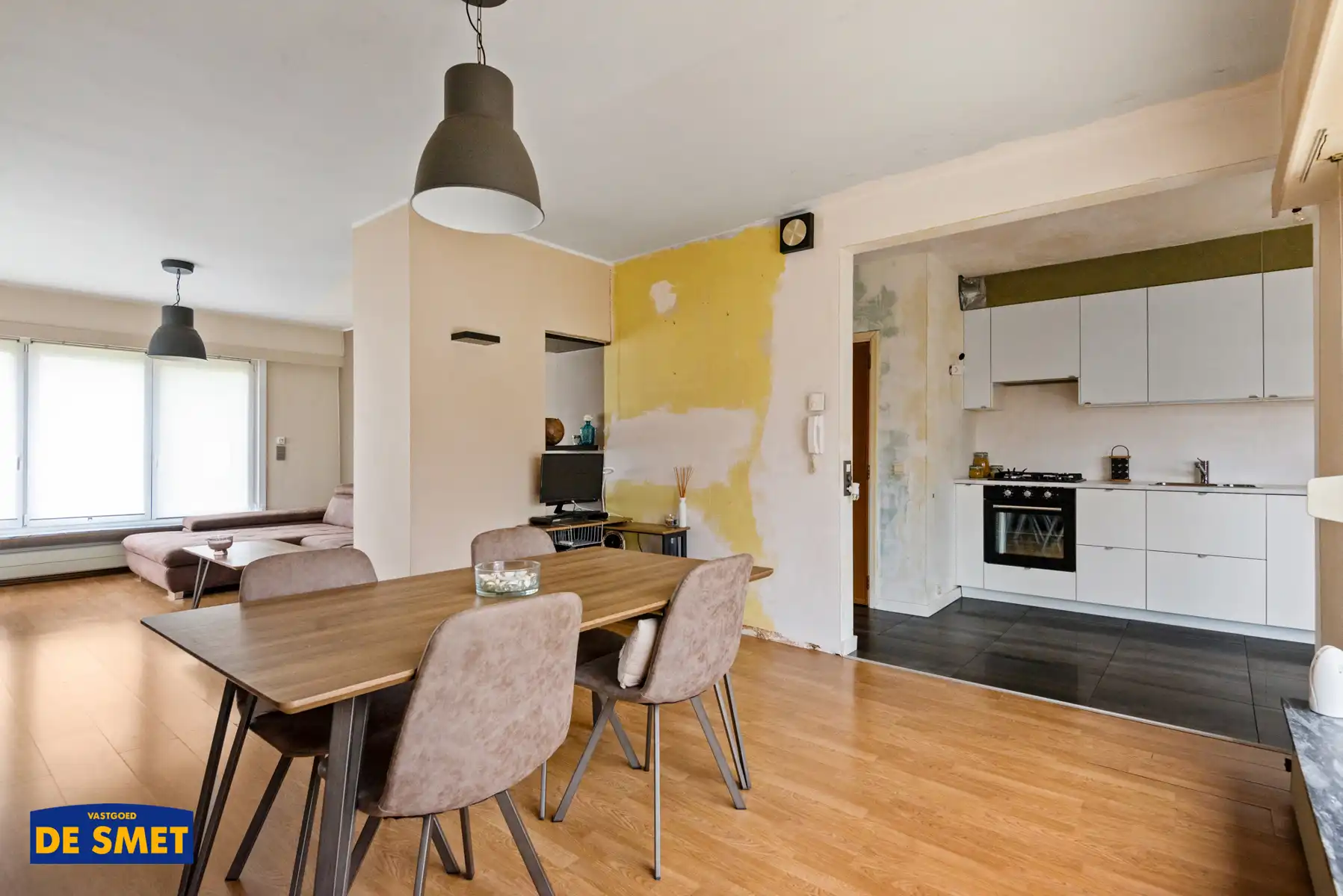 Appartement met tuin, garage + oprit, berging en 2 kelders foto 4