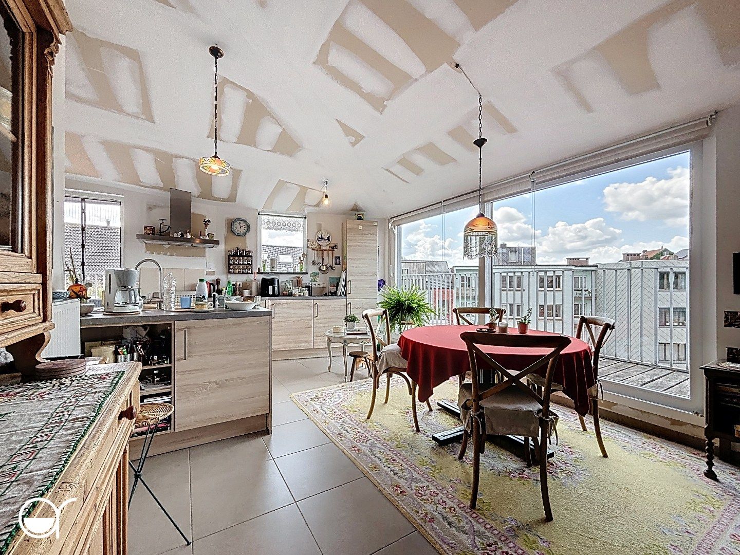 Recente penthouse in centrum Gent met groot terras en staanplaats foto 8