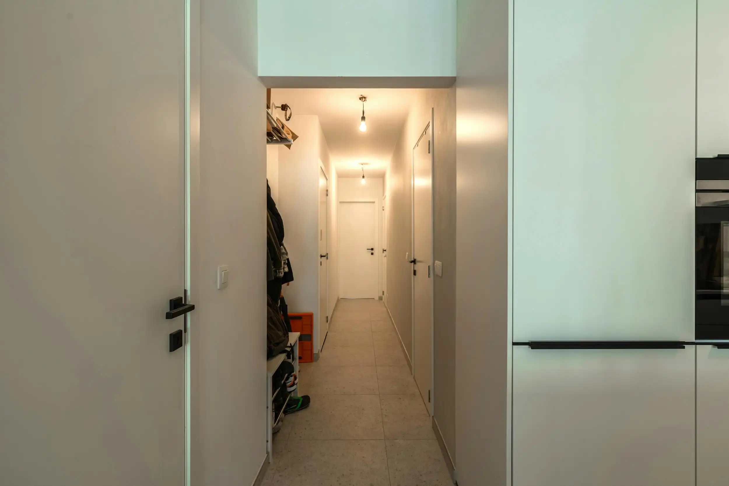 Instapklaar 2-slaapkamer appartement (85m²) te Oostende foto 18