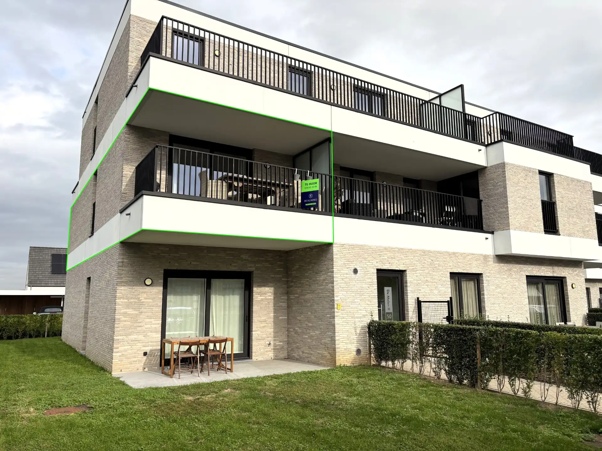 Perfect afgewerkt nieuwbouwappartement foto {{pictureIndex}}