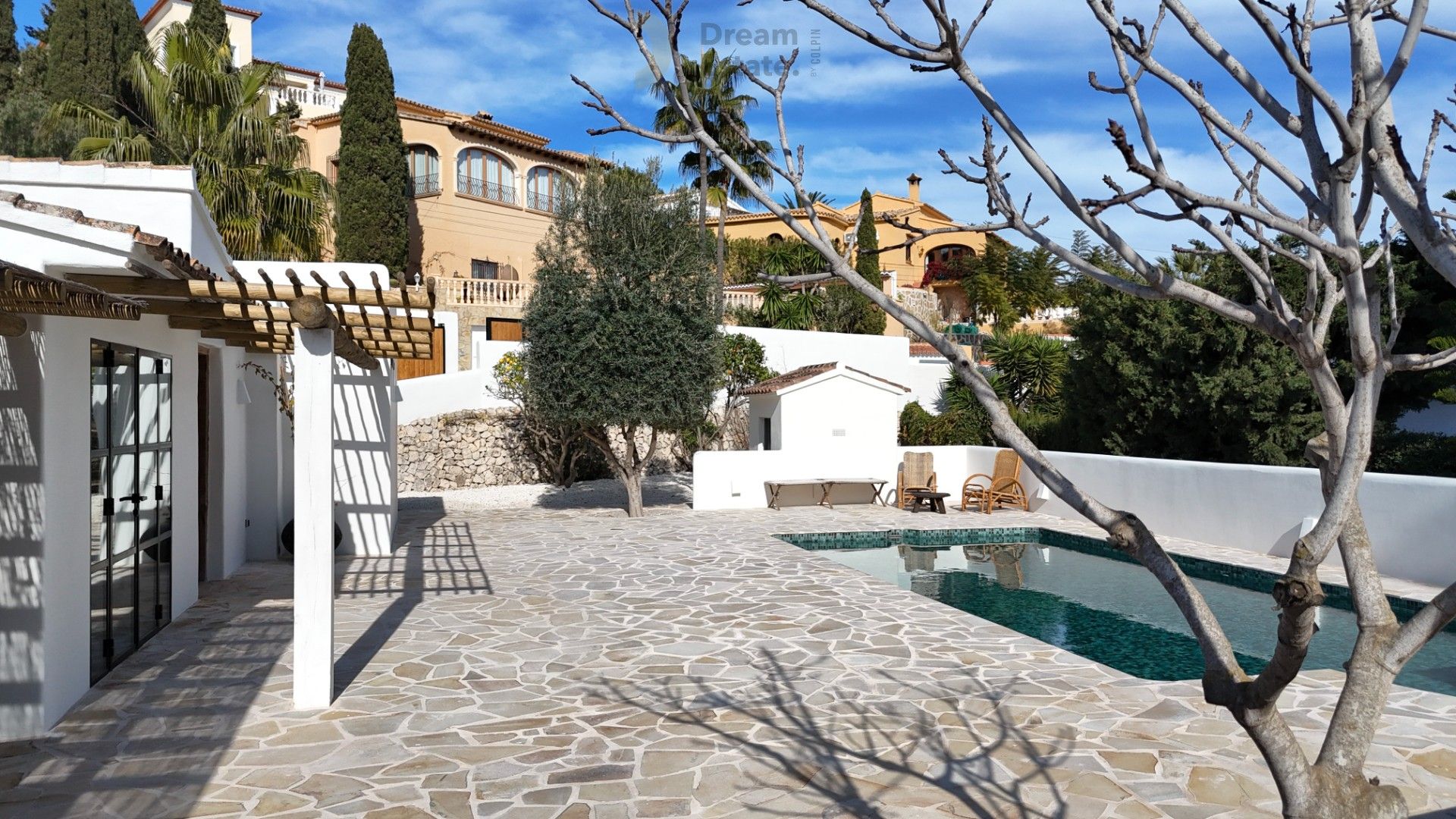 Stijlvolle Gerenoveerde Villa in Moderne Mediterrane Stijl foto 10