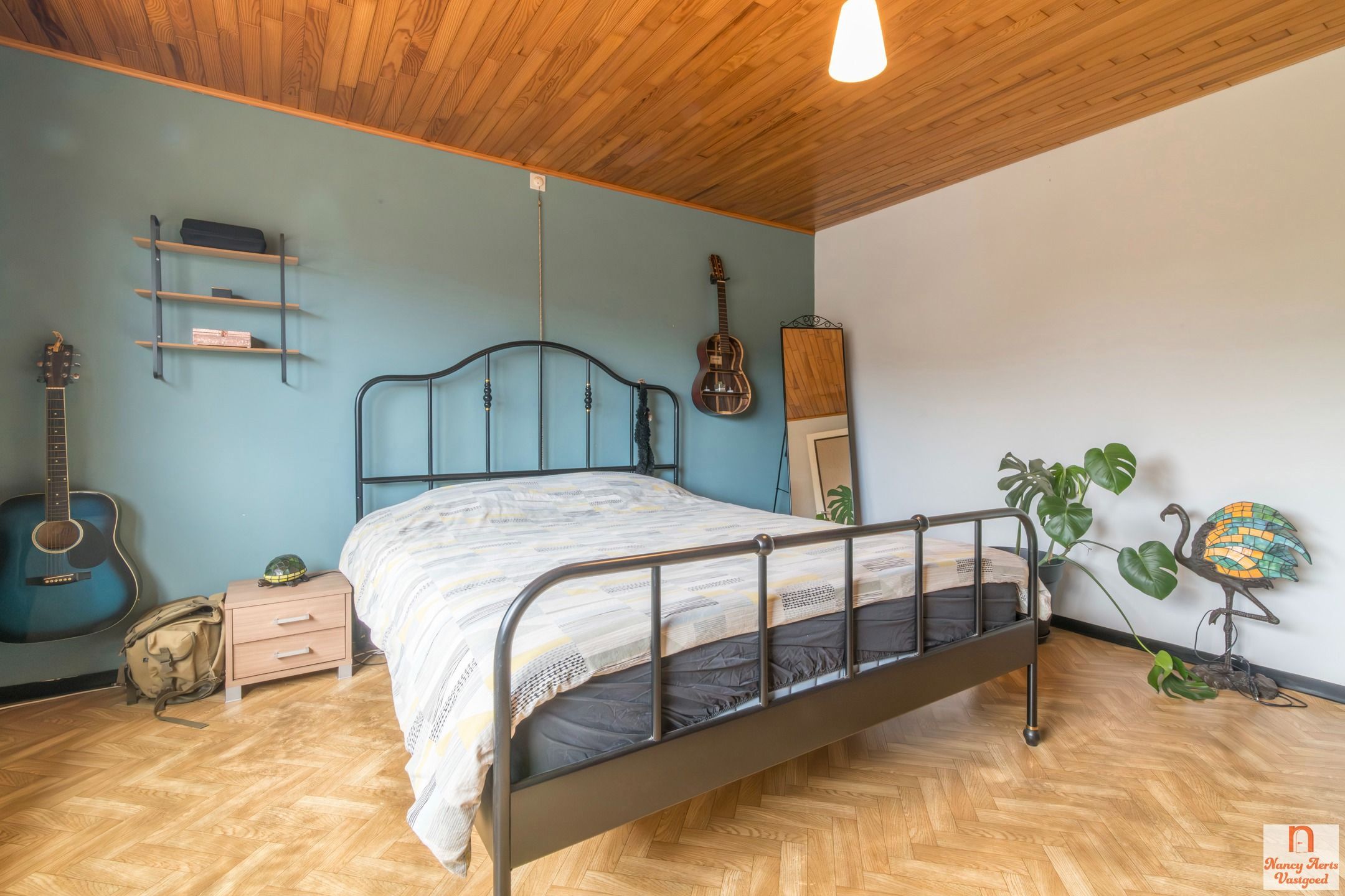 Split-level woning met veel ruimte en potentieel foto 20