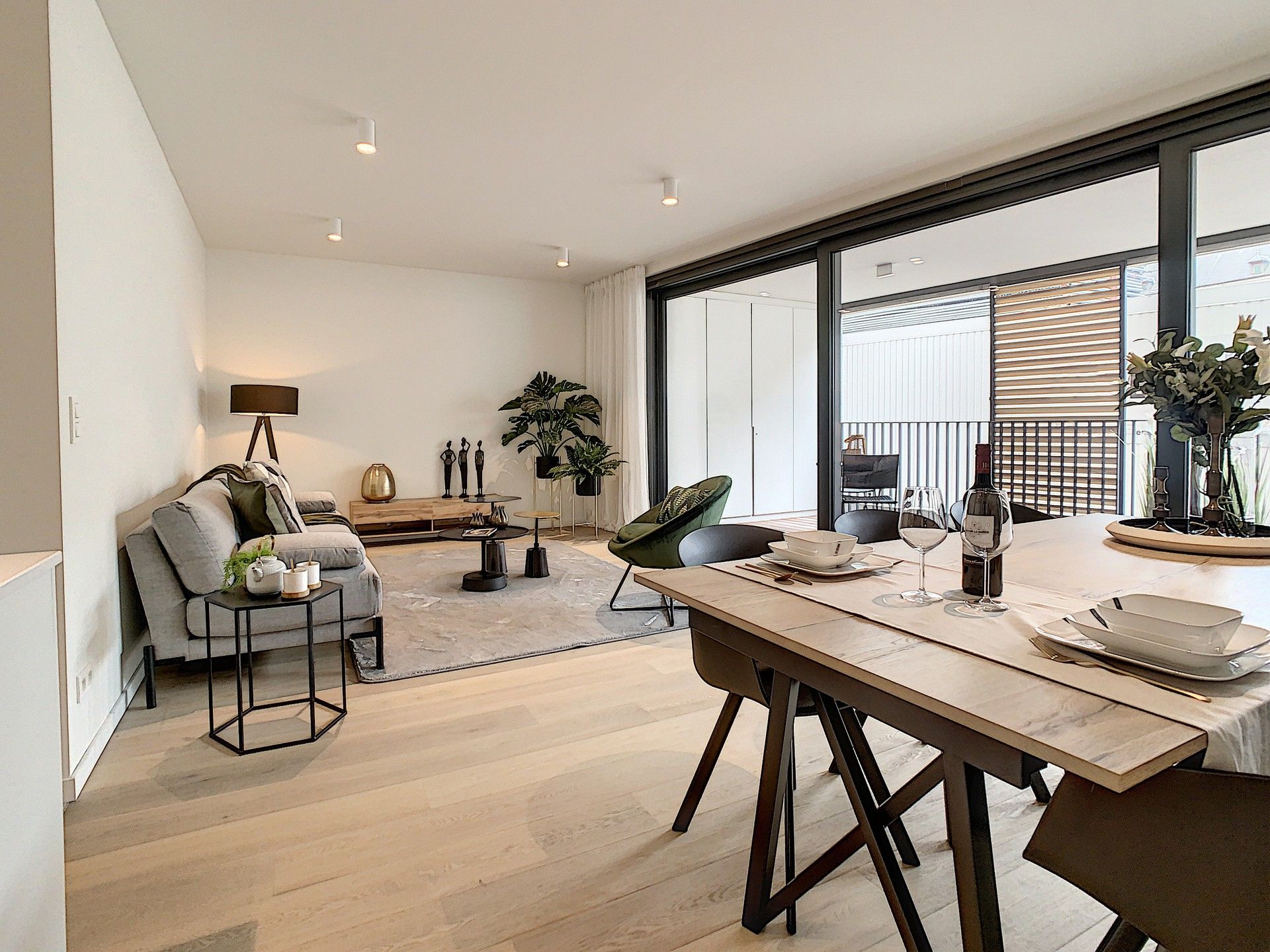 Gelijkvloers nieuwbouw appartement met terras van 18 m² en 2 slaapkamers in prestieuse residentie Refuga in hartje Hasselt. foto 10