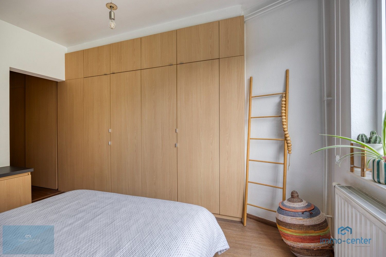 Instapklaar appartement met 1 slaapkamer, terras, extra ruimte, garage en zicht op het park – op toplocatie in Hasselt foto 13