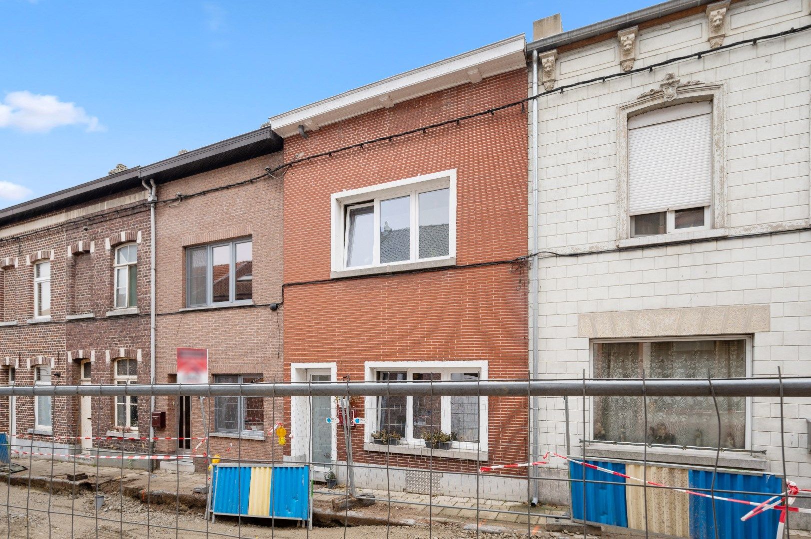 Gezinswoning met 3 slaapkamers en tuin foto 3