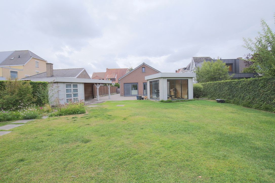 Mooi gerenoveerde bungalow foto 24