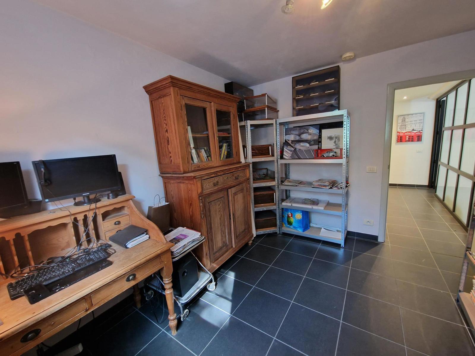 Appartement met groot terras en garage op Boulevard te Mol foto 31