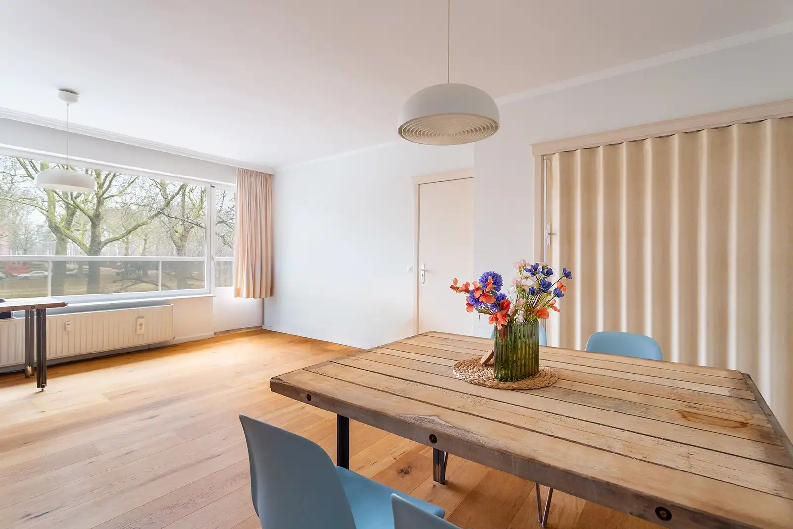 2 slaapkamer appartement met veel lichtinval foto 2