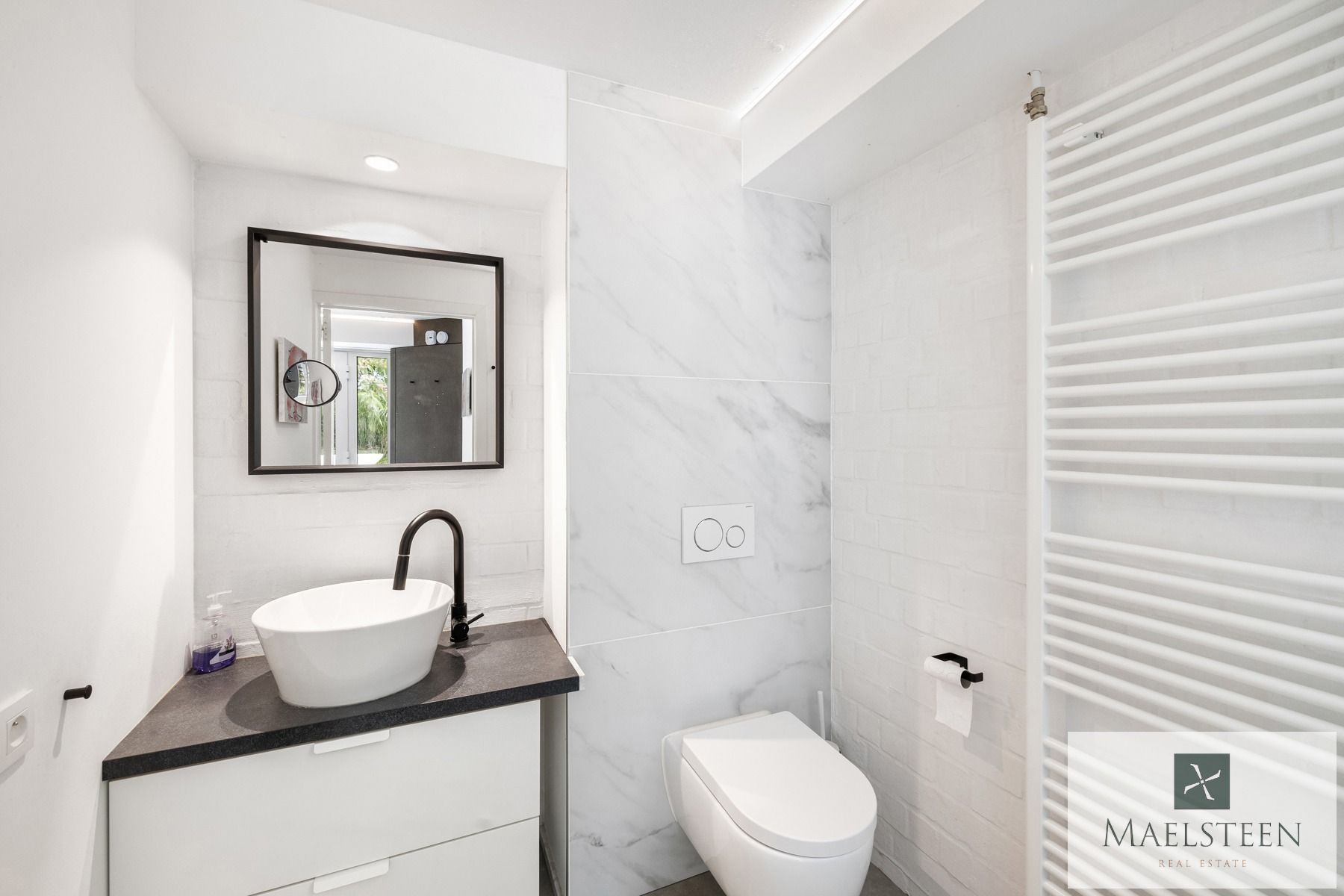Instapklare villa op 835 m² te Sint-Michiels (Brugge) foto 38